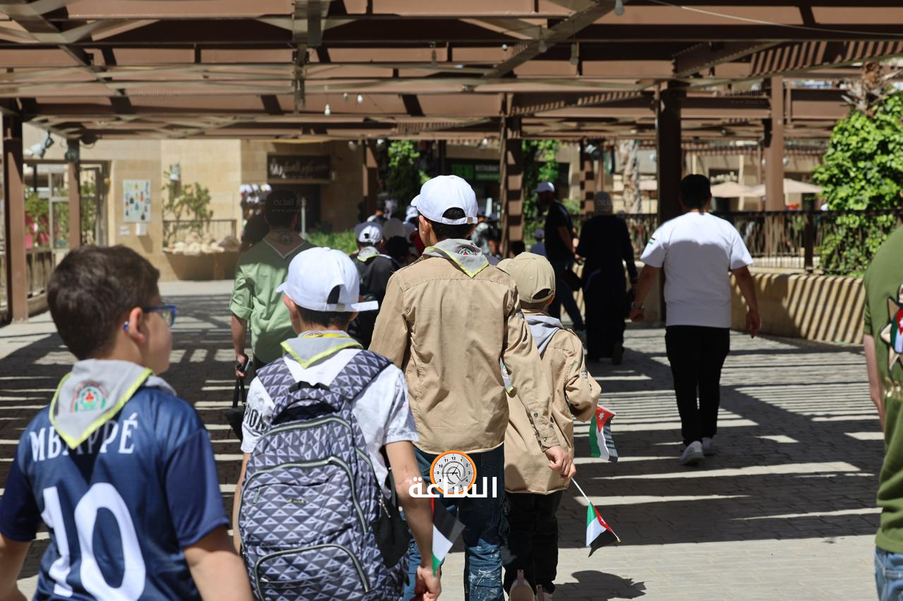 Madar Al-Saa Images 0.3251147737430413