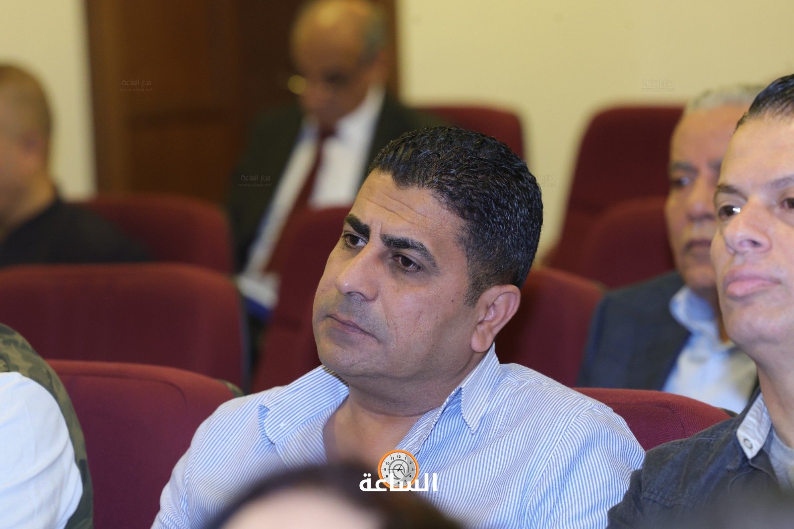 Madar Al-Saa Images 0.24388430530639127