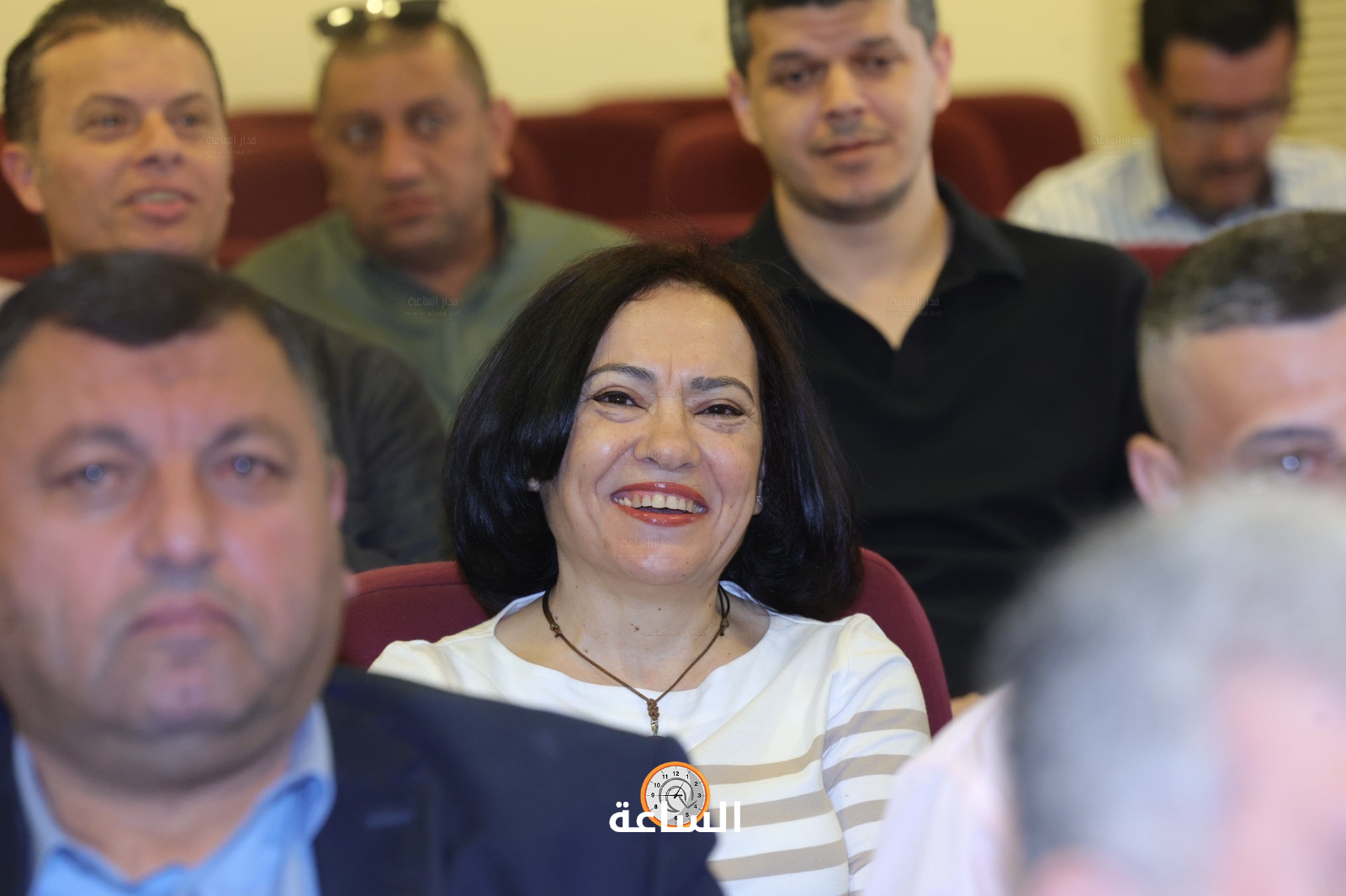 Madar Al-Saa Images 0.49324901970415347