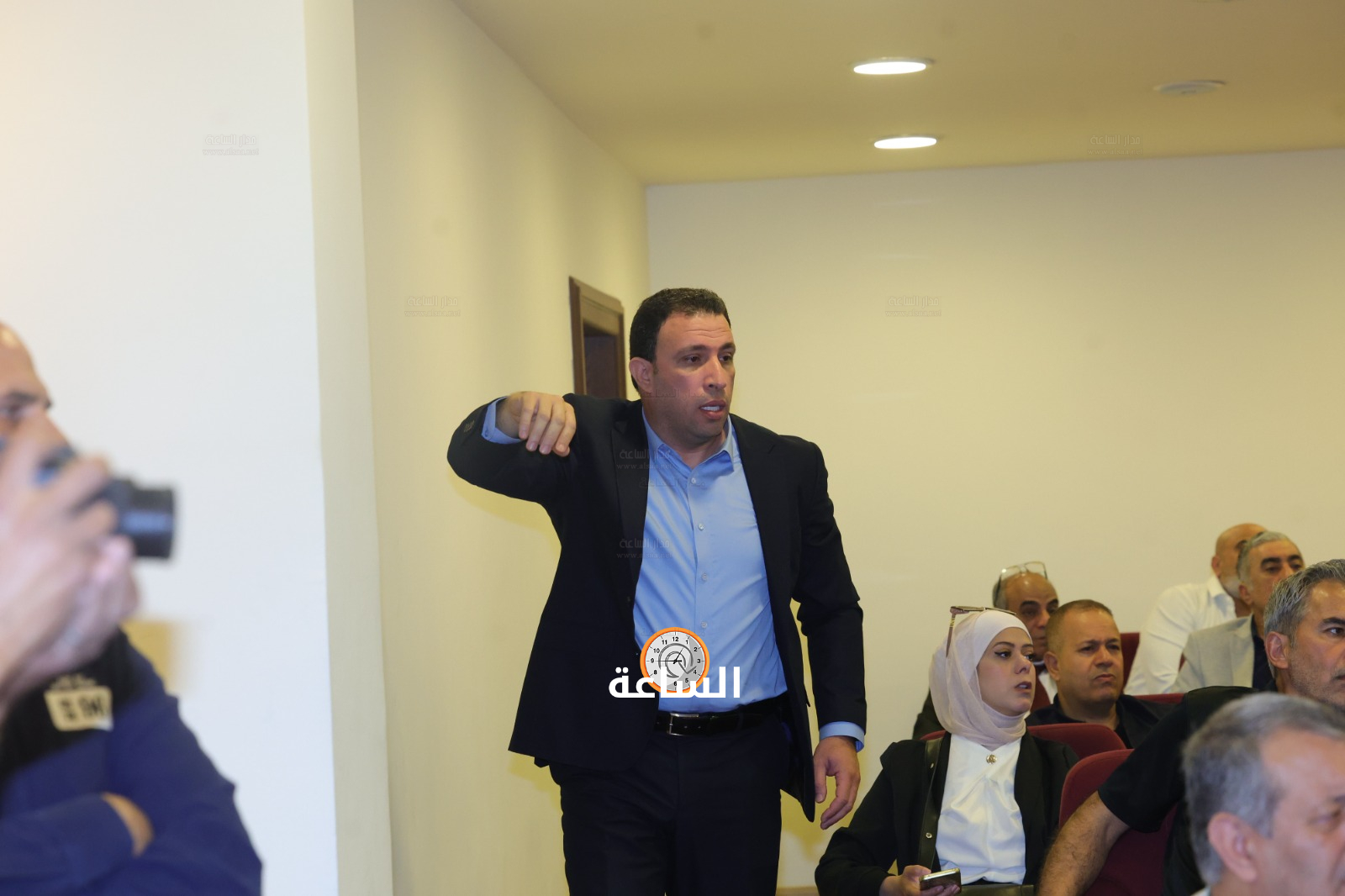 Madar Al-Saa Images 0.46893287775706916