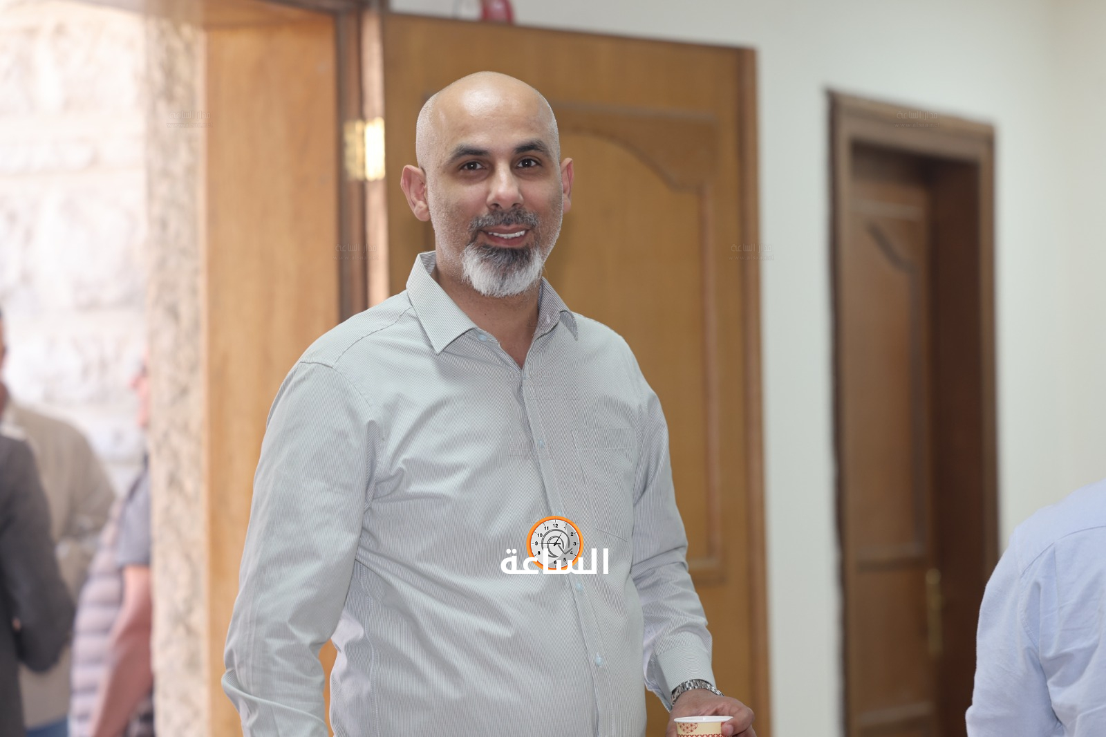Madar Al-Saa Images 0.3724872397361063