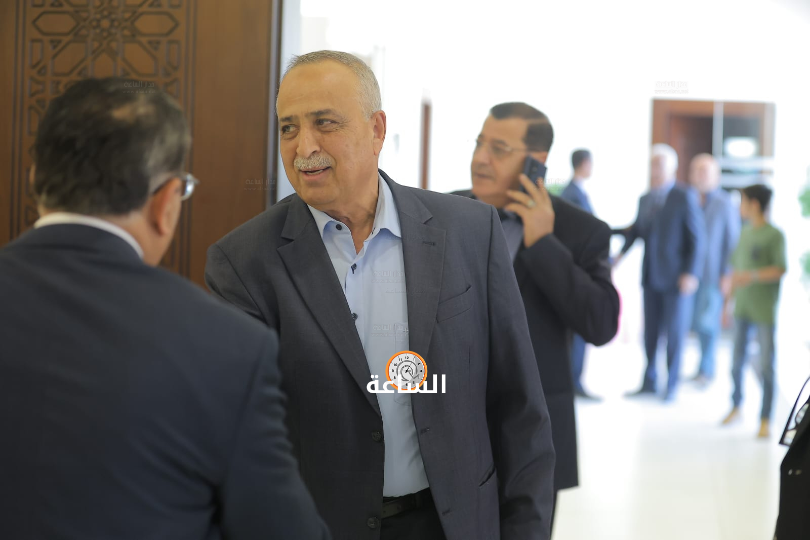 Madar Al-Saa Images 0.16247274283683555