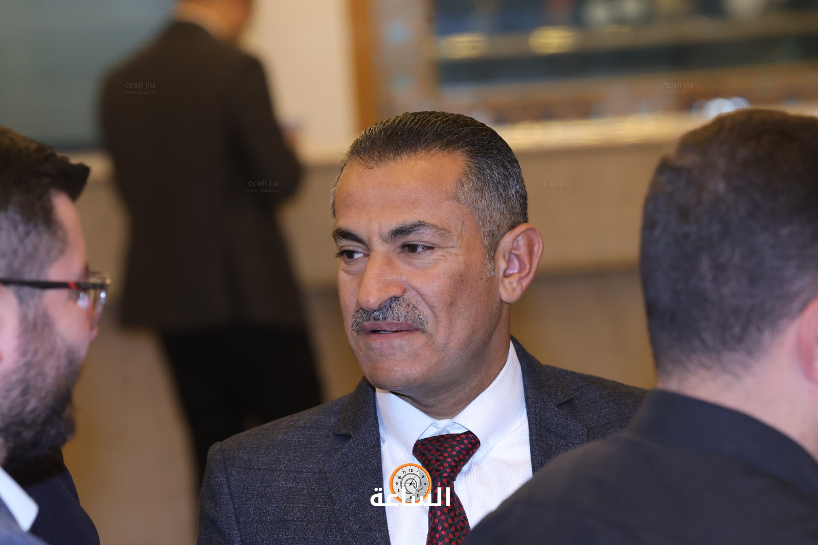 Madar Al-Saa Images 0.674207179642296