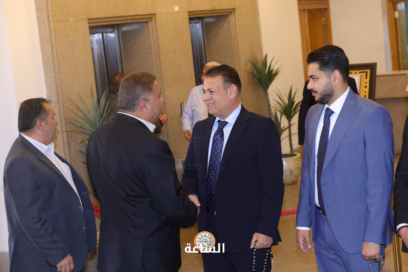 Madar Al-Saa Images 0.6548395257019292