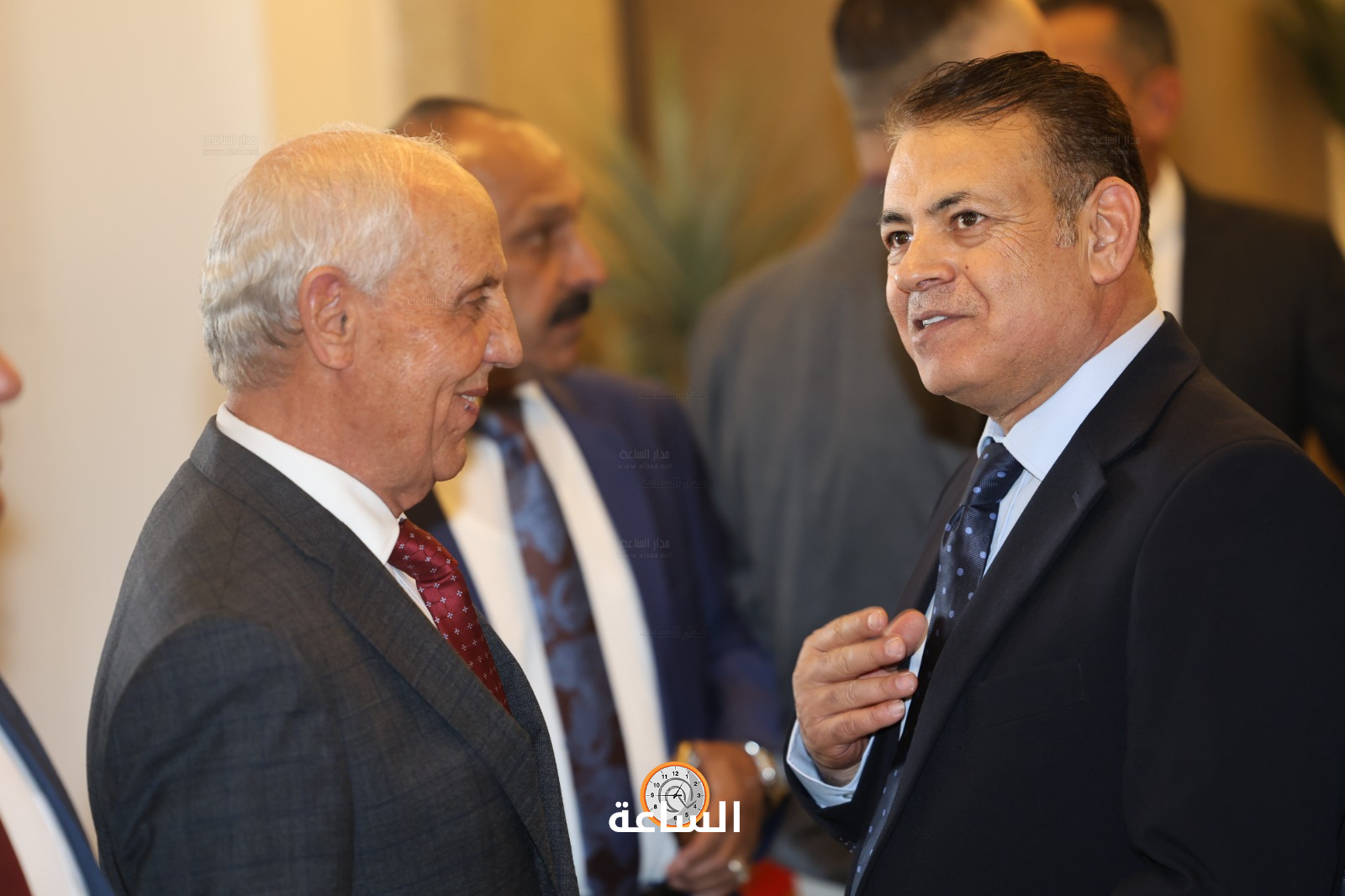 Madar Al-Saa Images 0.9953204311358188