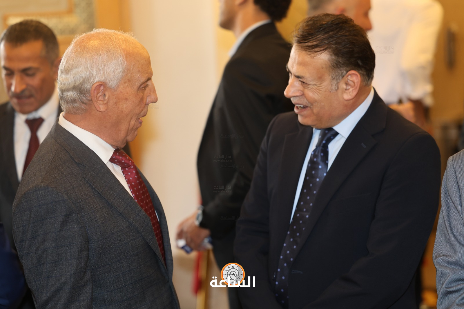 Madar Al-Saa Images 0.3224806439882817