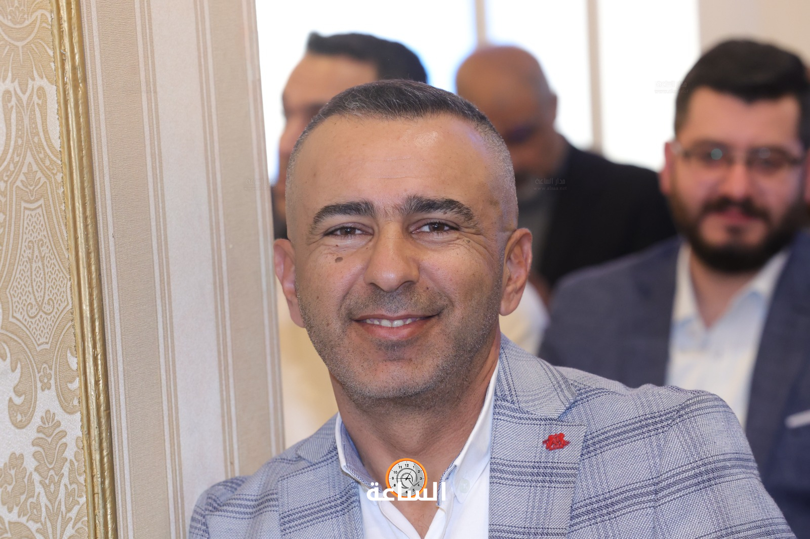 Madar Al-Saa Images 0.016074370815450822