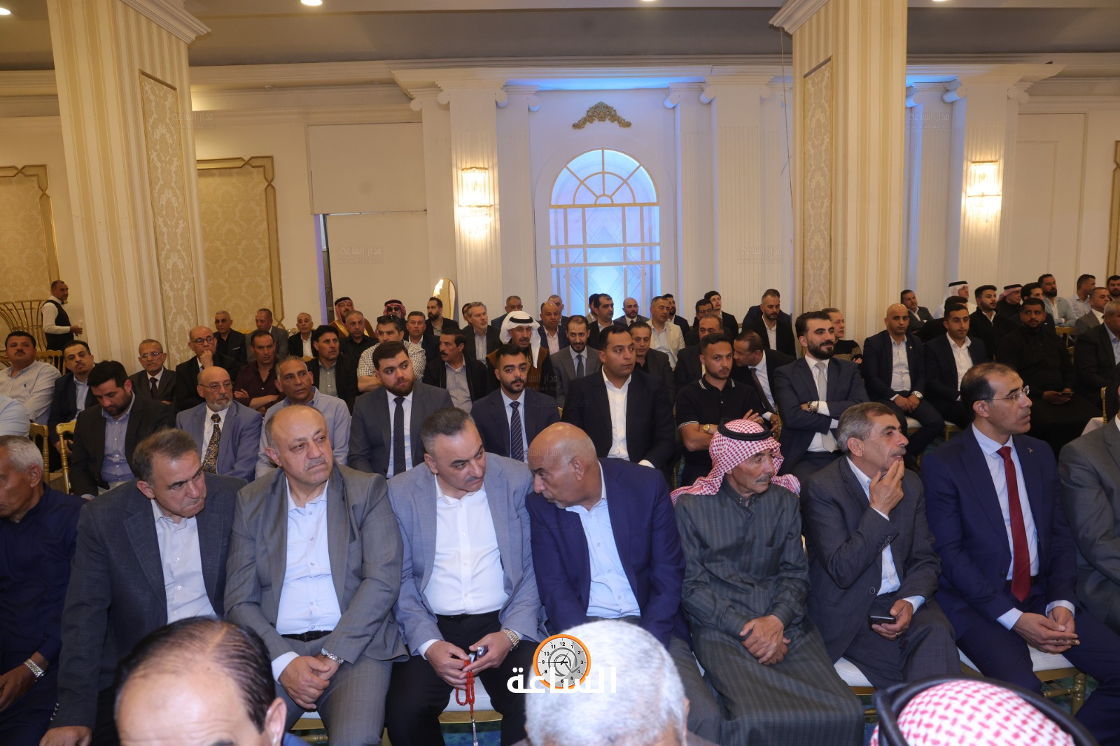 Madar Al-Saa Images 0.7966389393264679