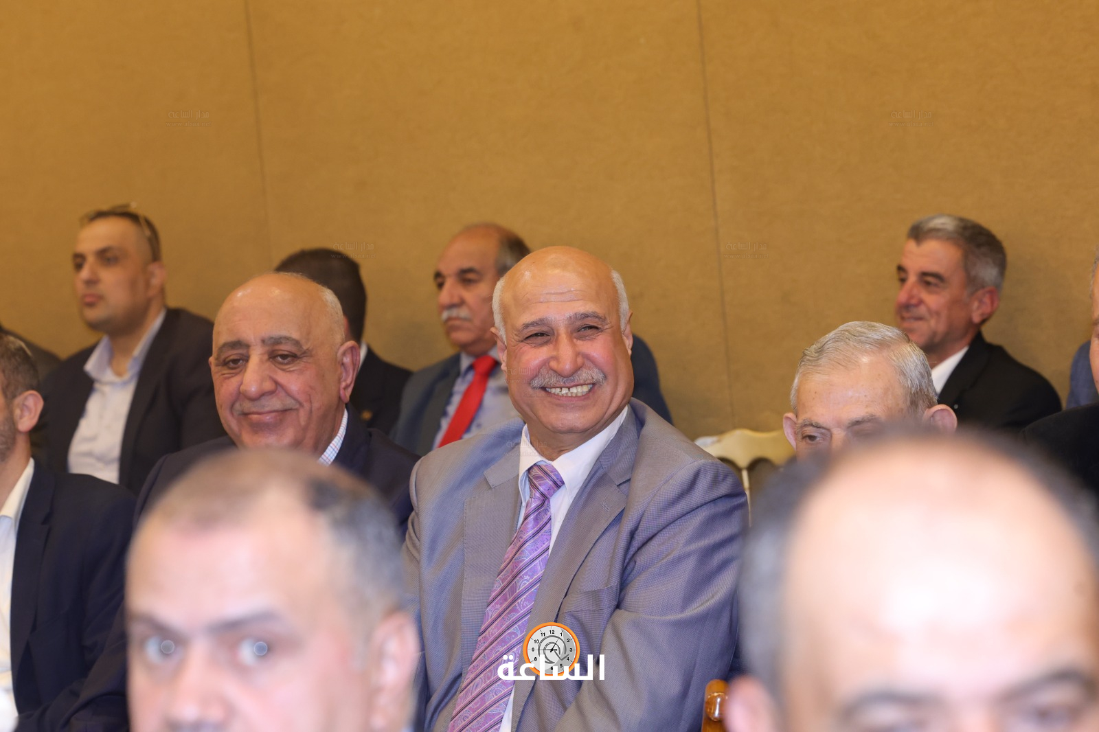 Madar Al-Saa Images 0.7695244836694345