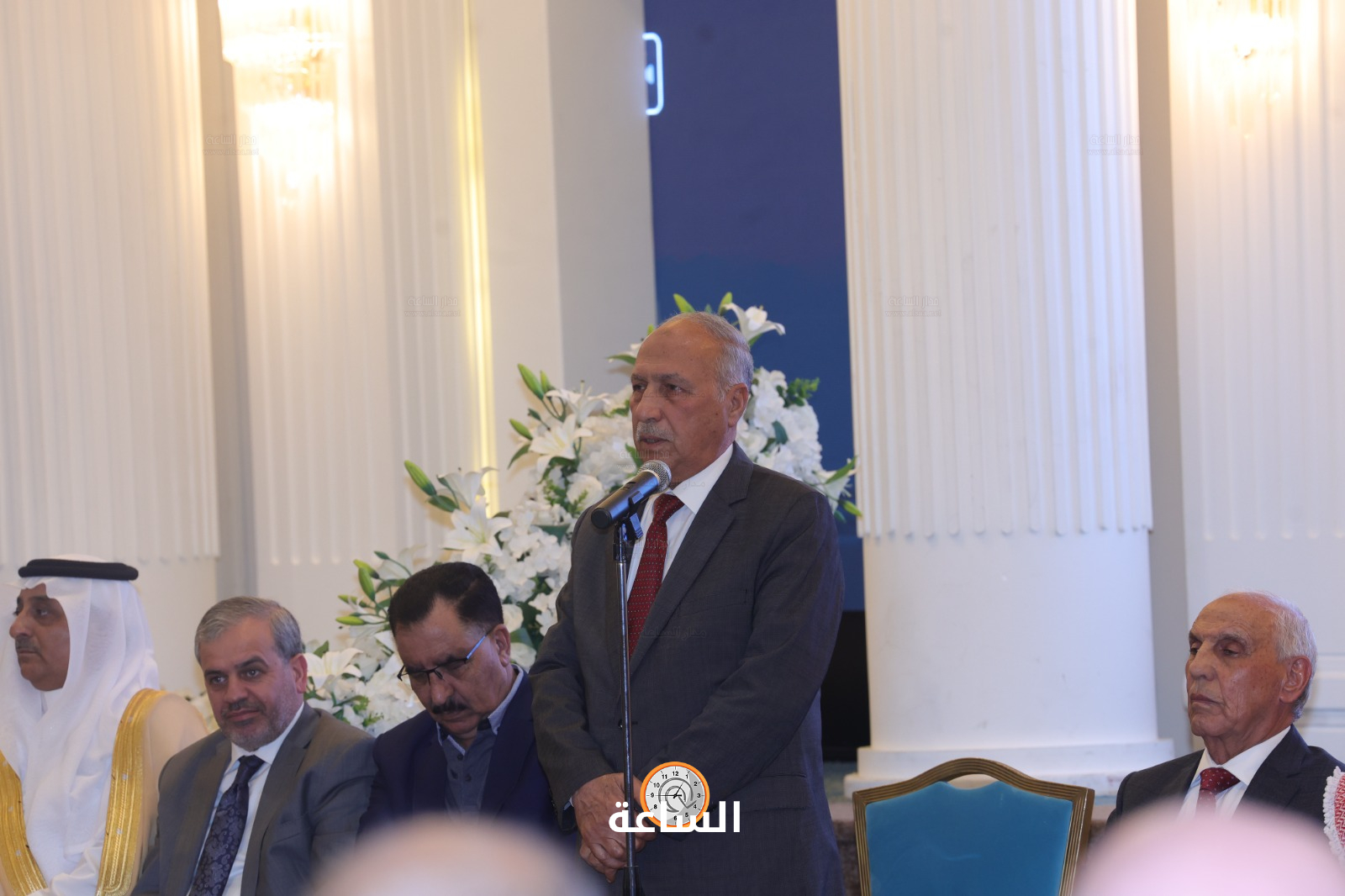 Madar Al-Saa Images 0.7201749361652636