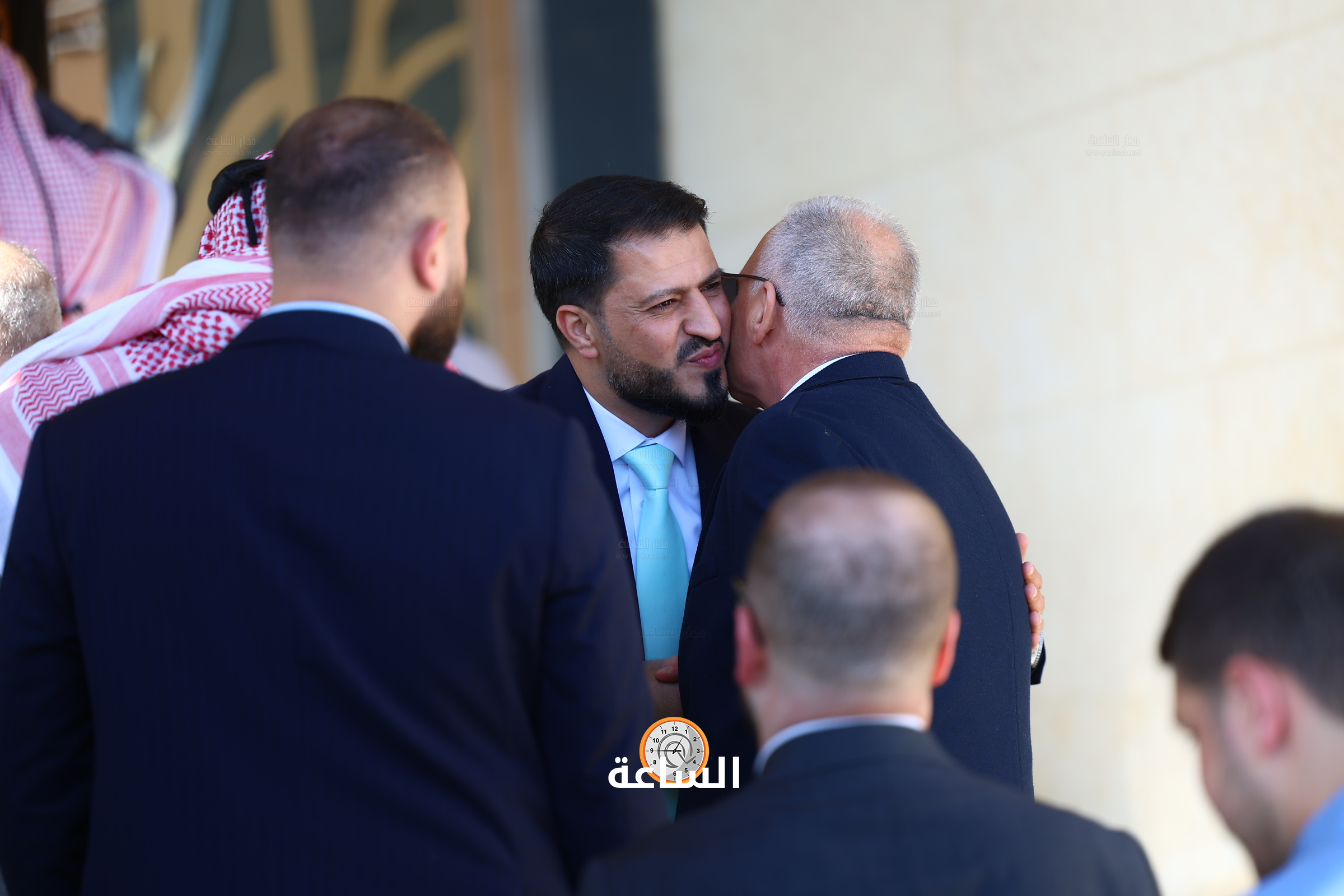 Madar Al-Saa Images 0.4233110708160168
