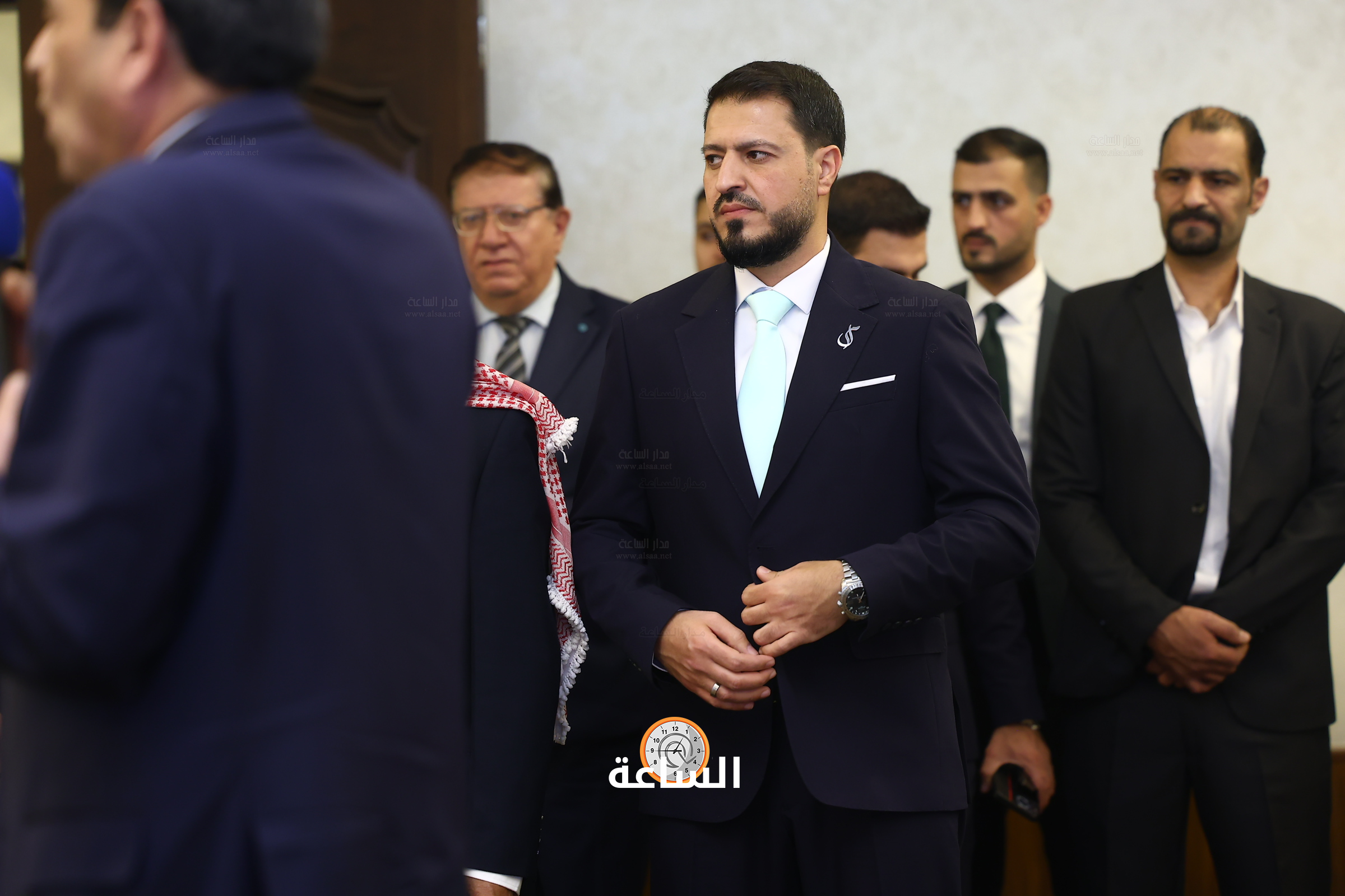 Madar Al-Saa Images 0.3863235295862404