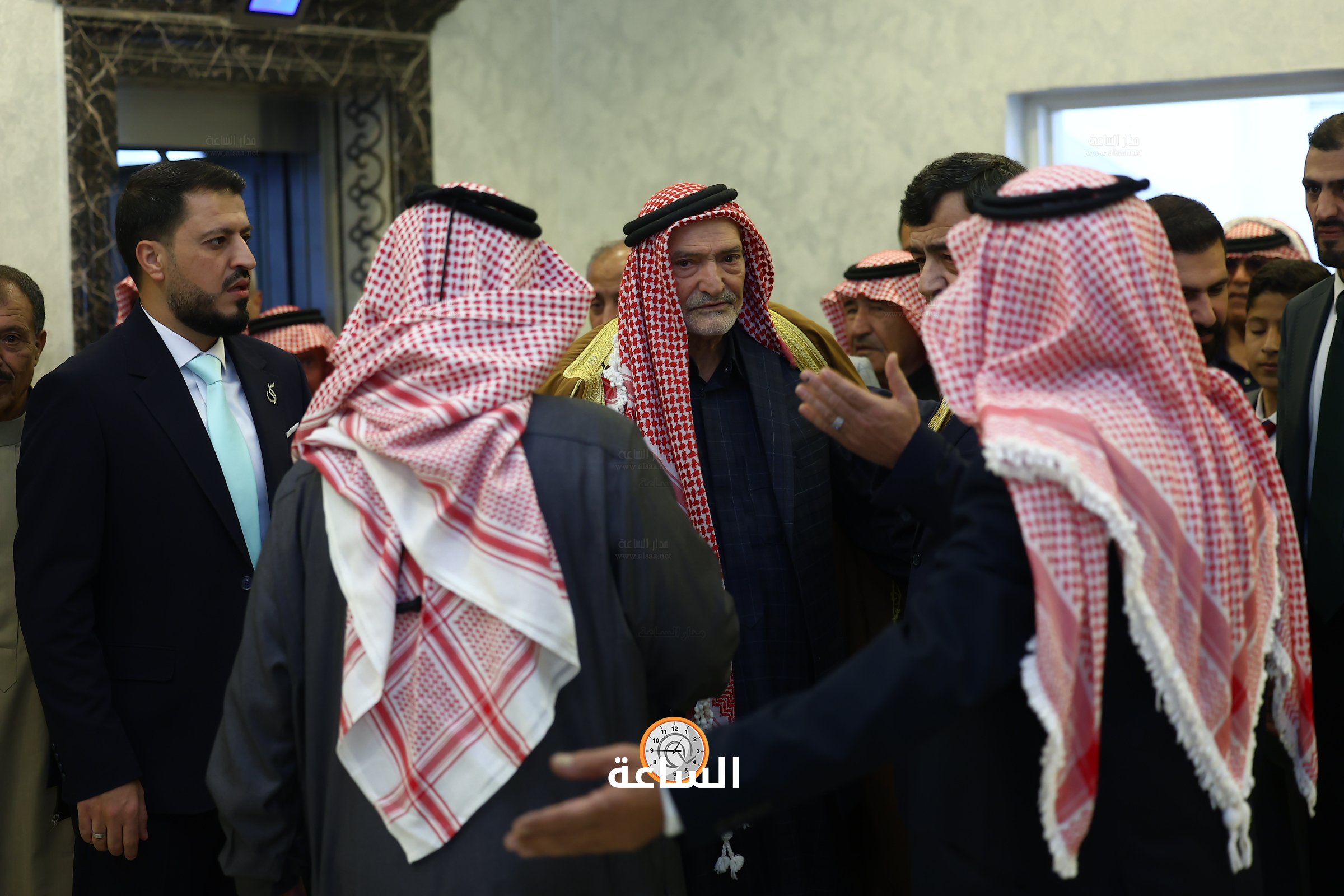 Madar Al-Saa Images 0.5608977437100713