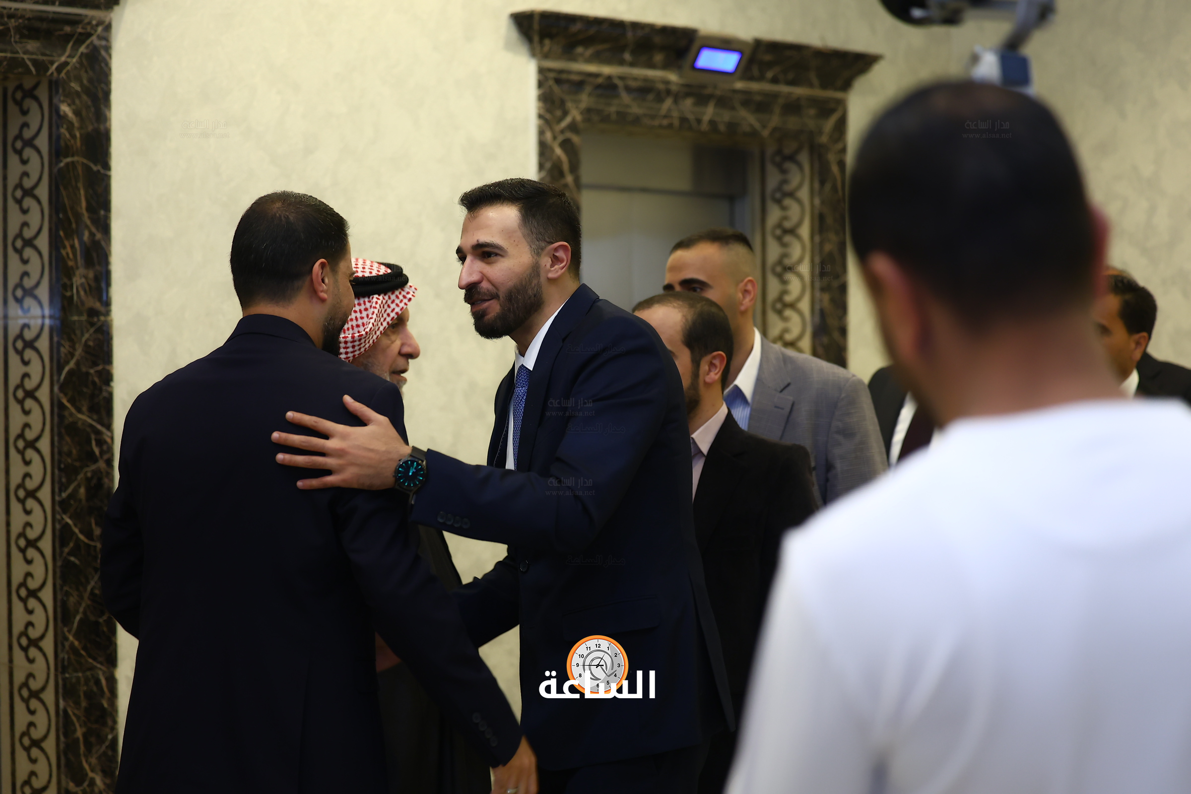 Madar Al-Saa Images 0.25186683424064904