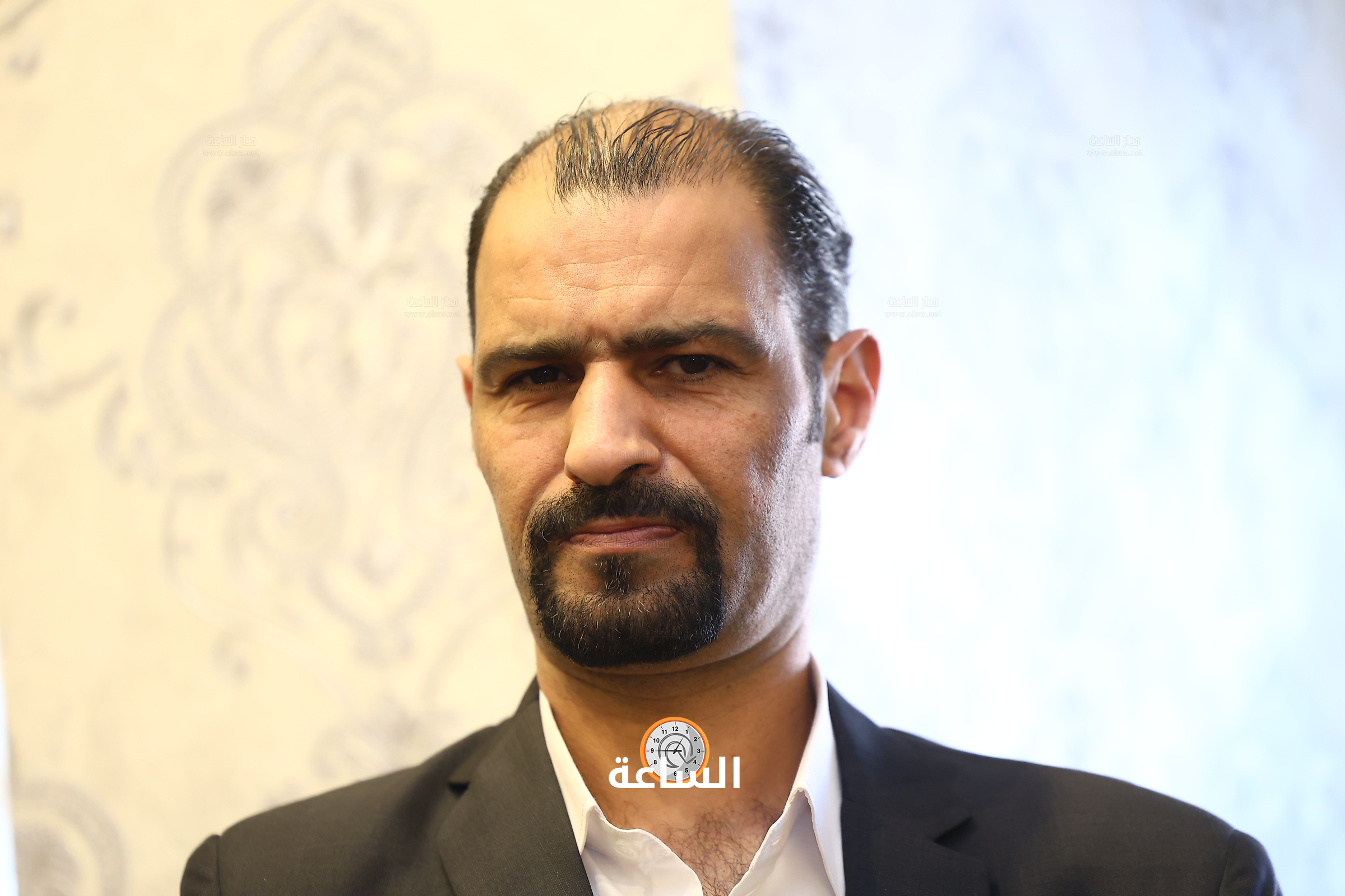 Madar Al-Saa Images 0.22105509942090318