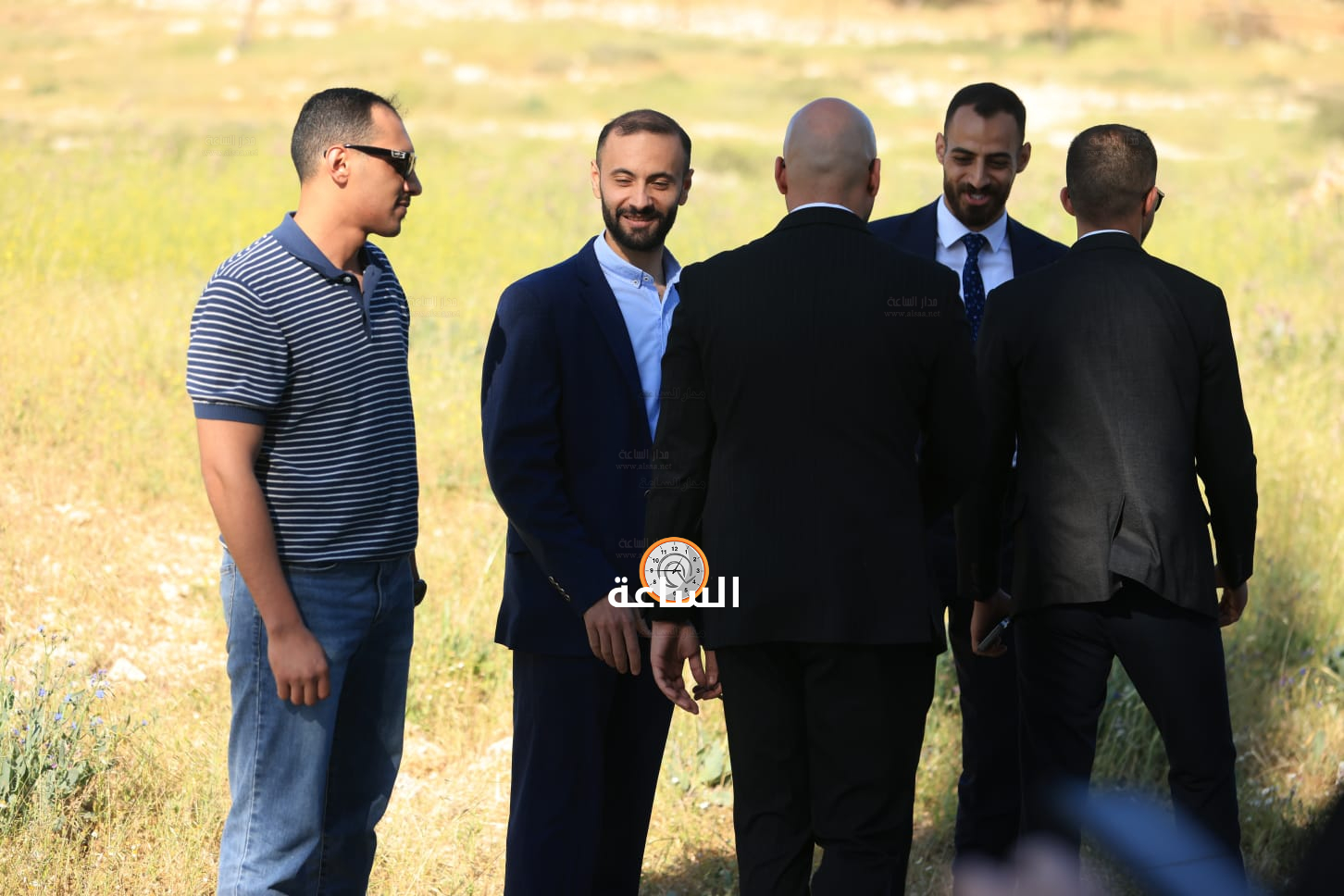 Madar Al-Saa Images 0.893994850751537