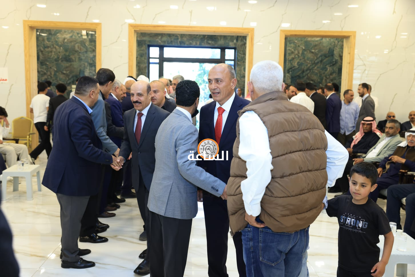 Madar Al-Saa Images 0.327957933115845