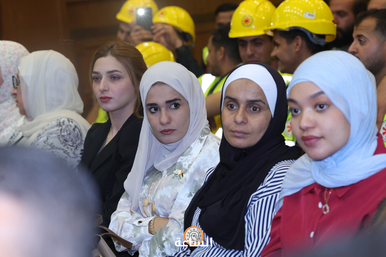 Madar Al-Saa Images 0.4480132725838434