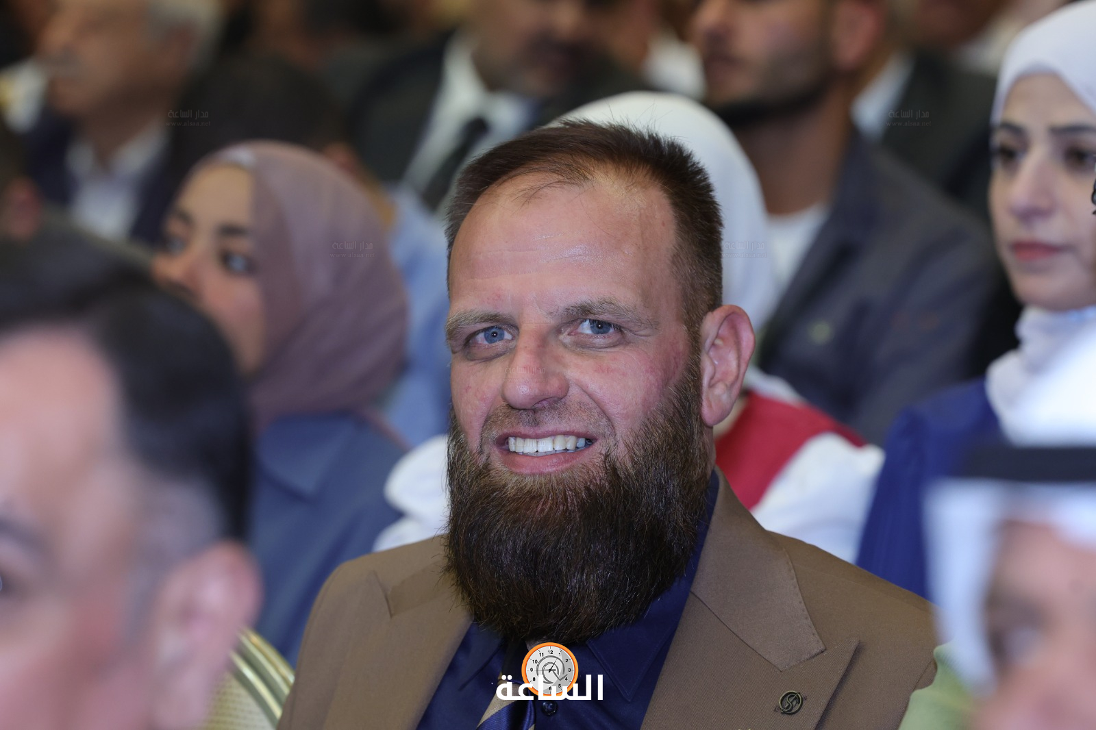 Madar Al-Saa Images 0.5538581851368116