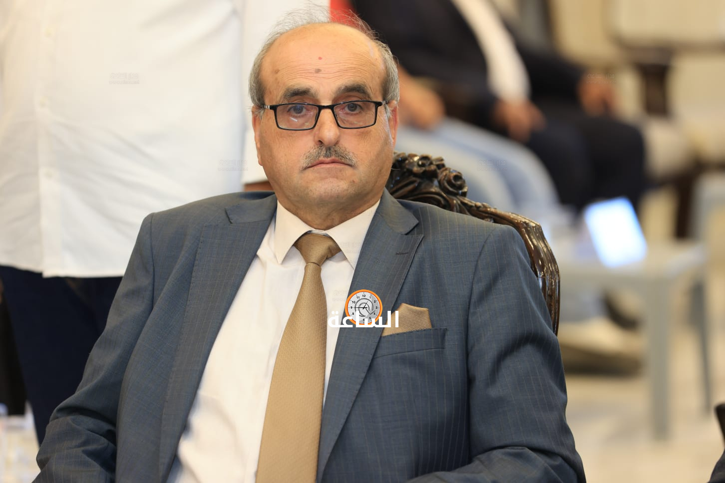 Madar Al-Saa Images 0.9837852615548921
