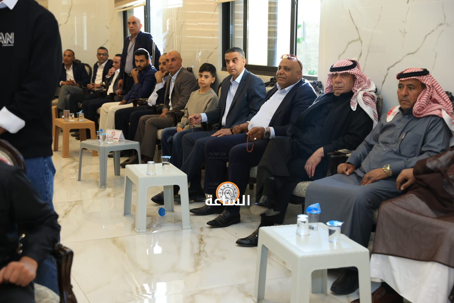 Madar Al-Saa Images 0.7513467864423975
