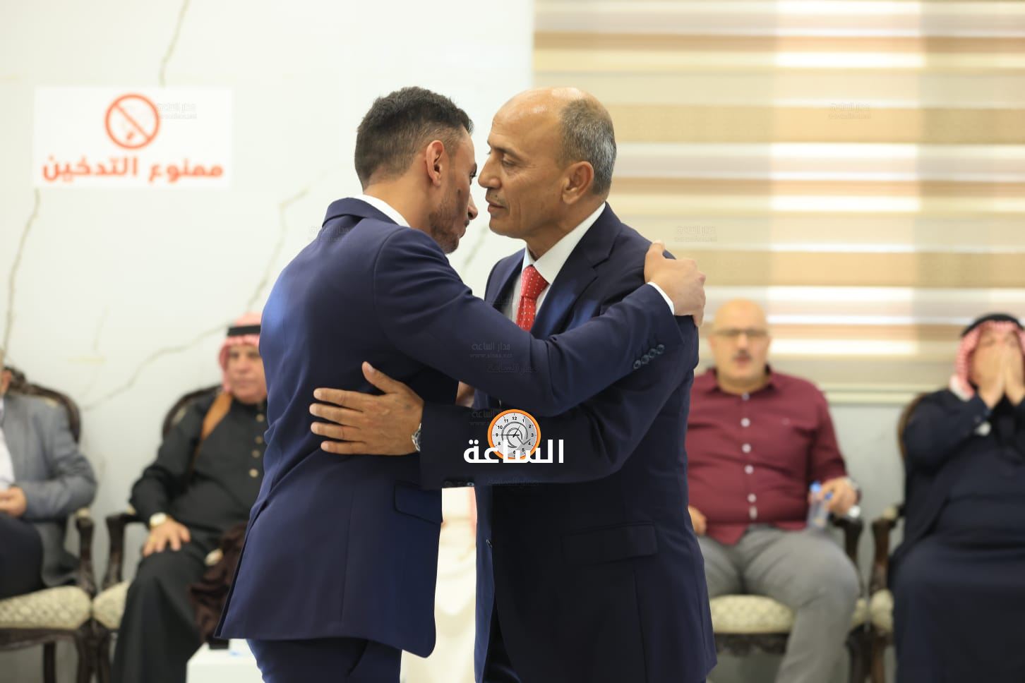 Madar Al-Saa Images 0.51632509829243