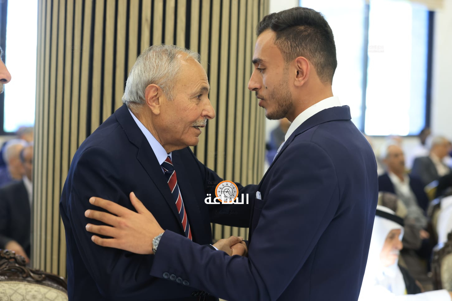 Madar Al-Saa Images 0.6120425294978354
