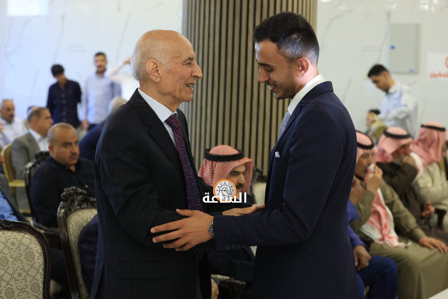 Madar Al-Saa Images 0.7339907000179977