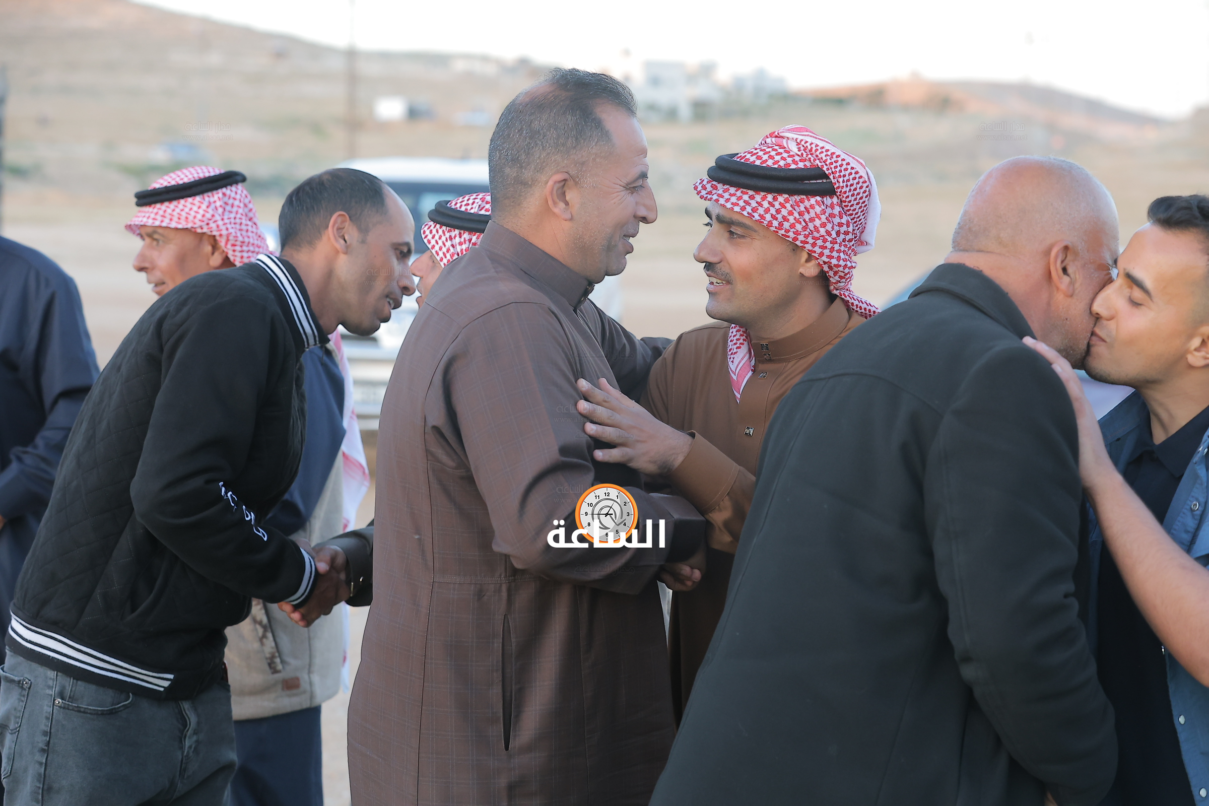 Madar Al-Saa Images 0.3907183694698646