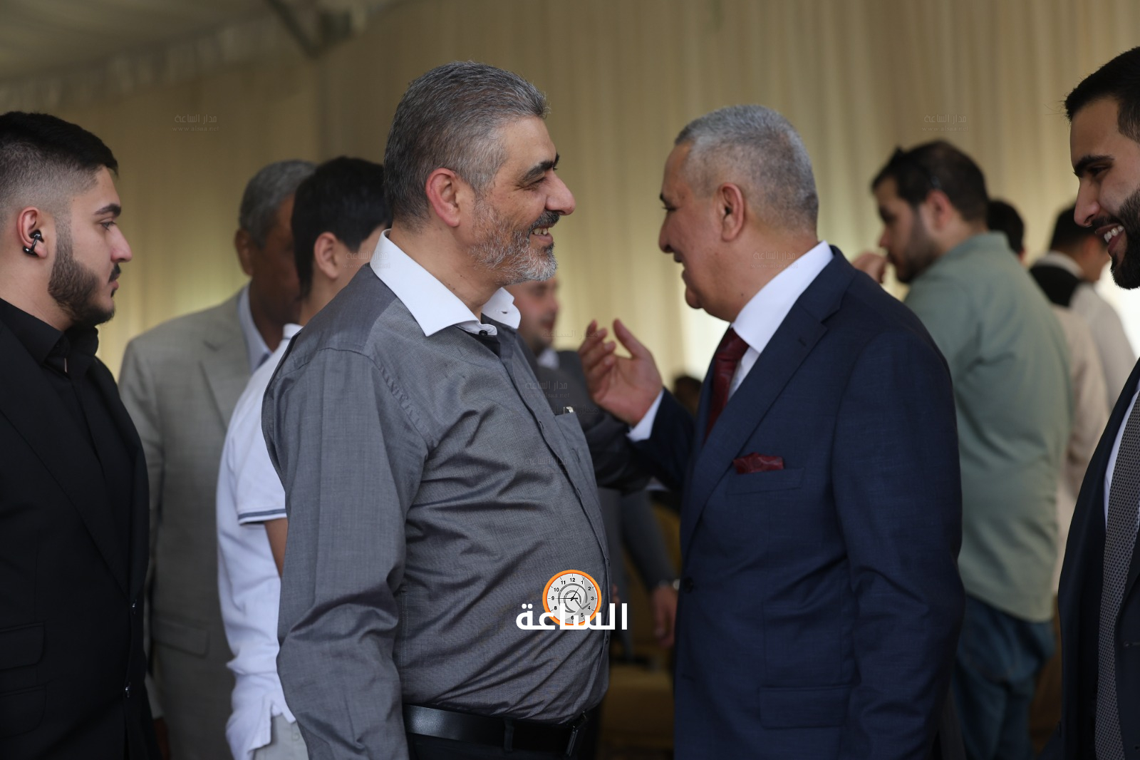 Madar Al-Saa Images 0.5010940539770025