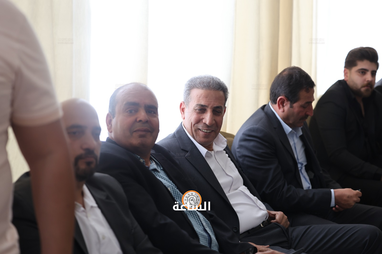 Madar Al-Saa Images 0.08586659554888831
