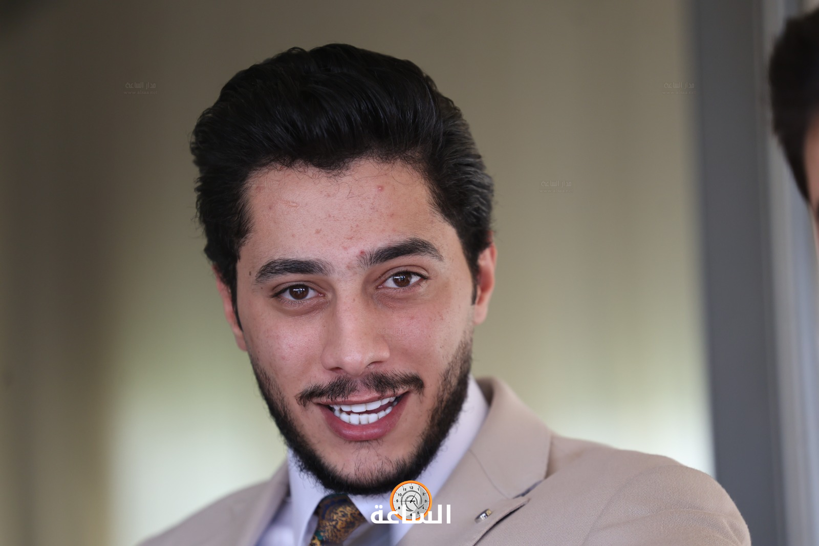 Madar Al-Saa Images 0.017358713228749045