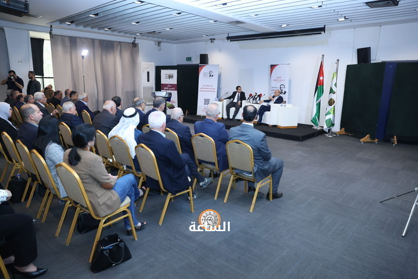 Madar Al-Saa Images 0.4822811014871702