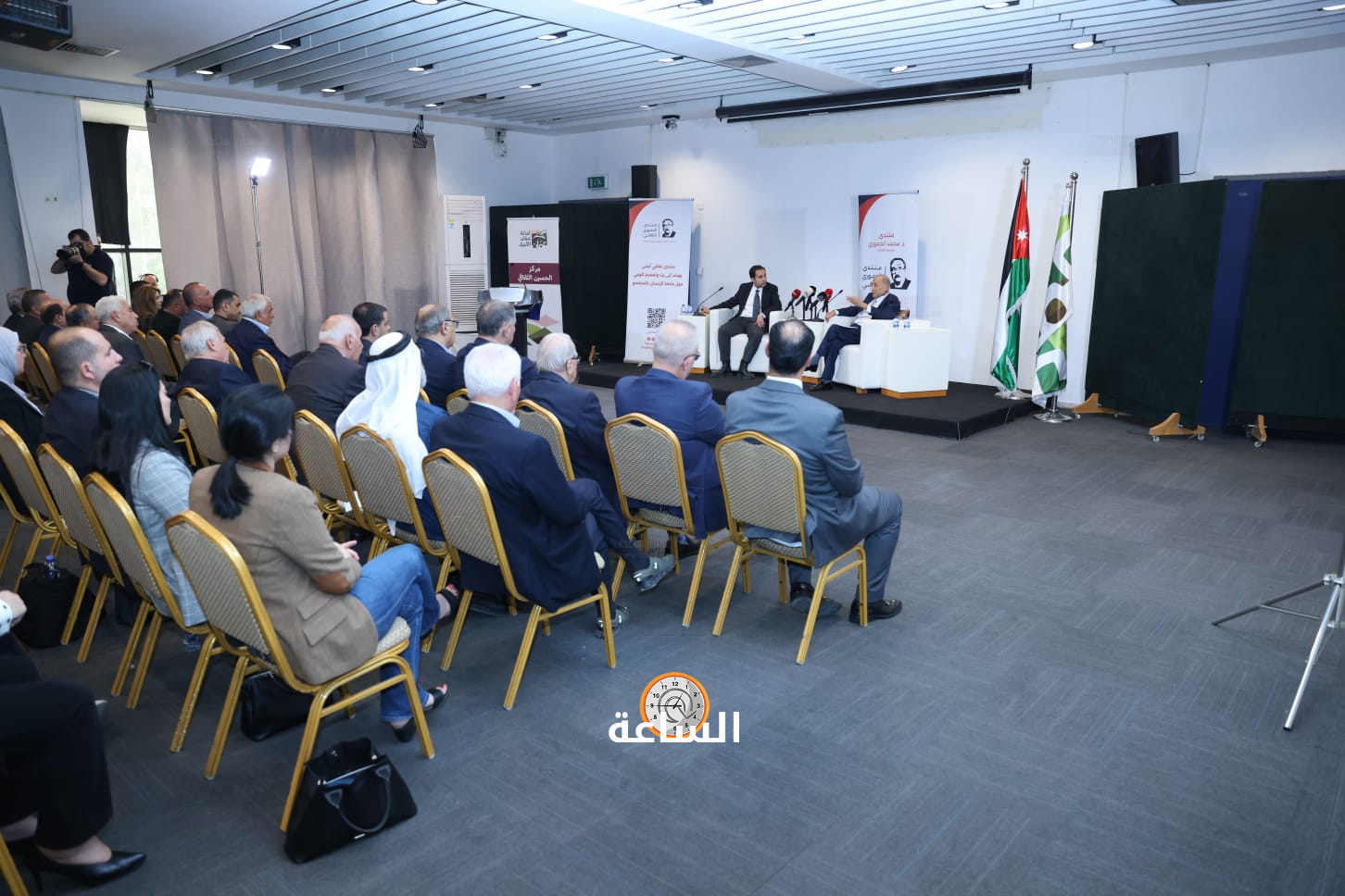 Madar Al-Saa Images 0.7670600900113289