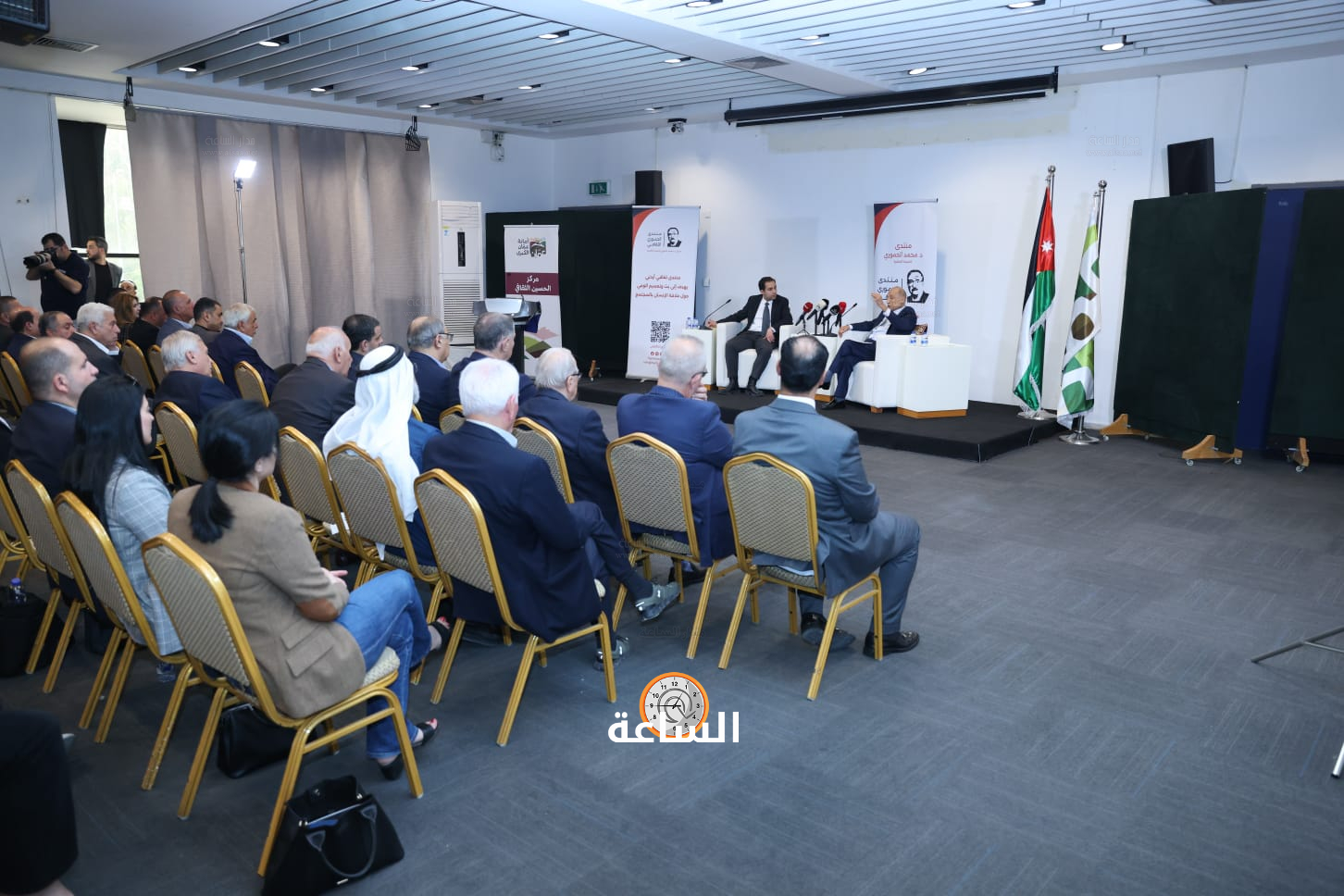 Madar Al-Saa Images 0.4579223390962287