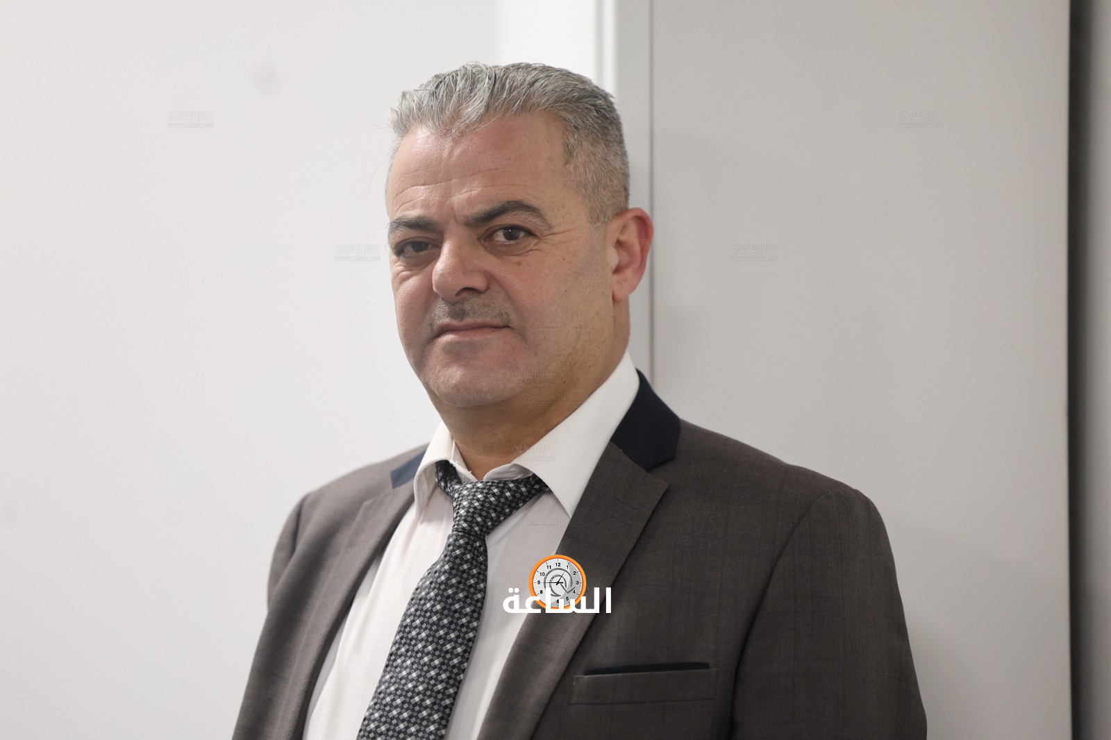 Madar Al-Saa Images 0.15507398815632767