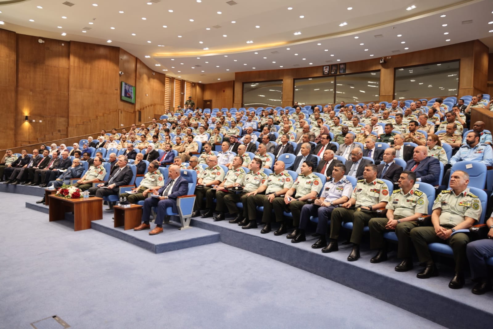 Madar Al-Saa Images 0.45592276435022616