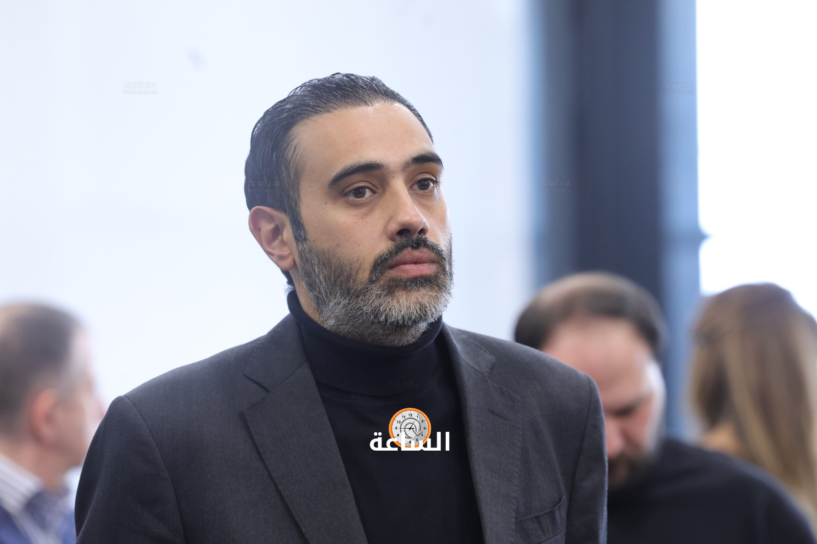 Madar Al-Saa Images 0.4992182166870077