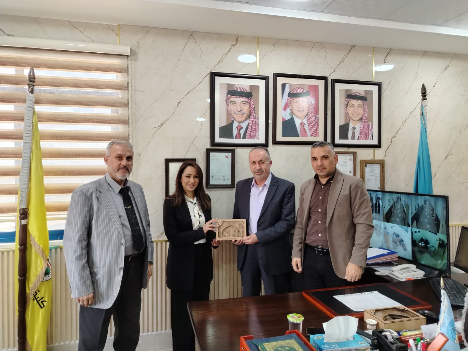 Madar Al-Saa Images 0.816080287107128