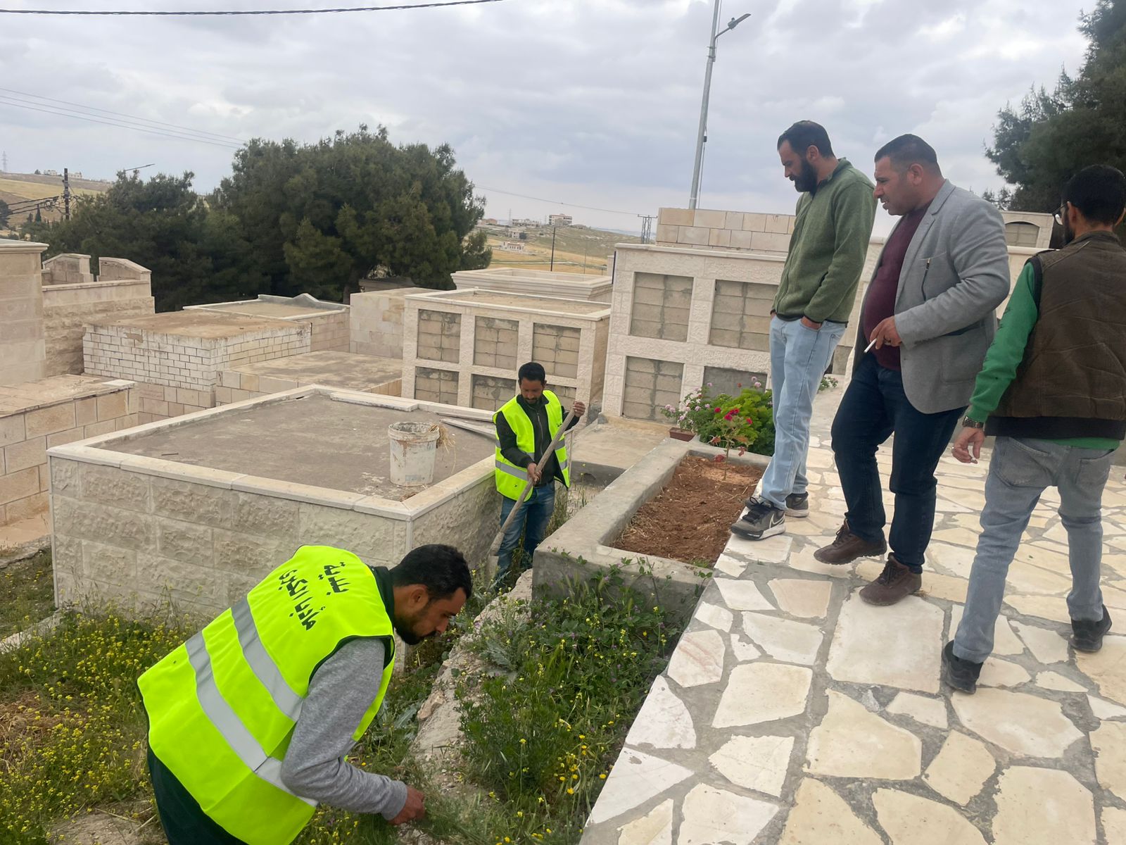 Madar Al-Saa Images 0.4382465487186731