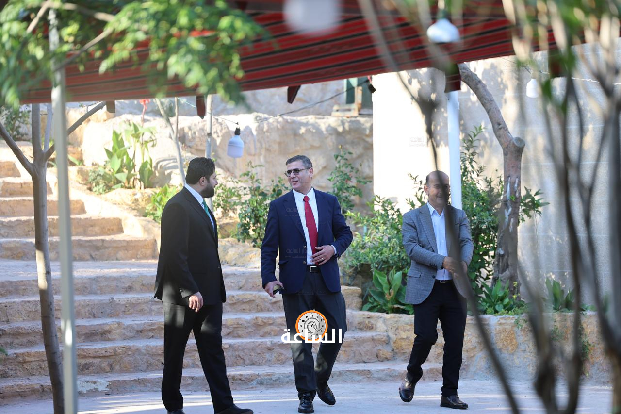 Madar Al-Saa Images 0.21803494472934792