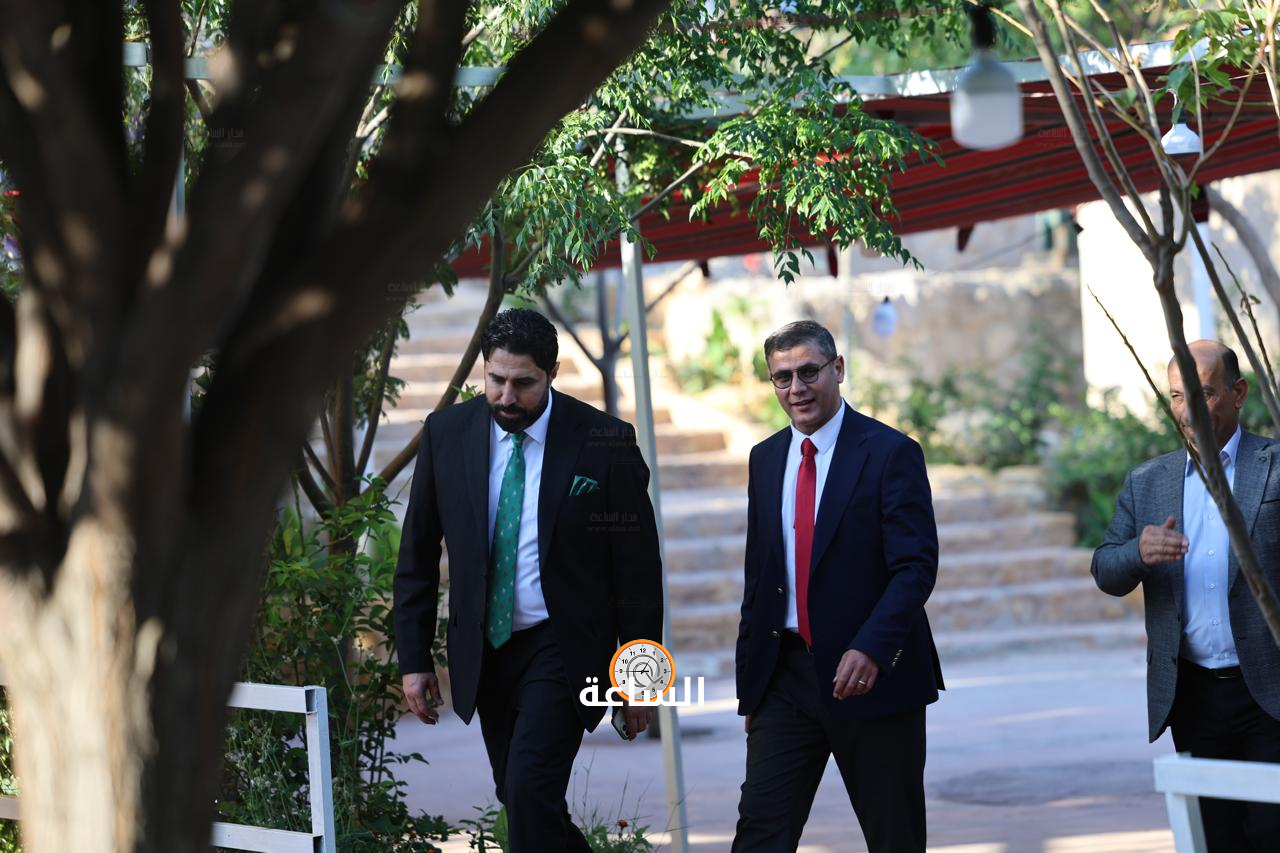 Madar Al-Saa Images 0.916347512234062