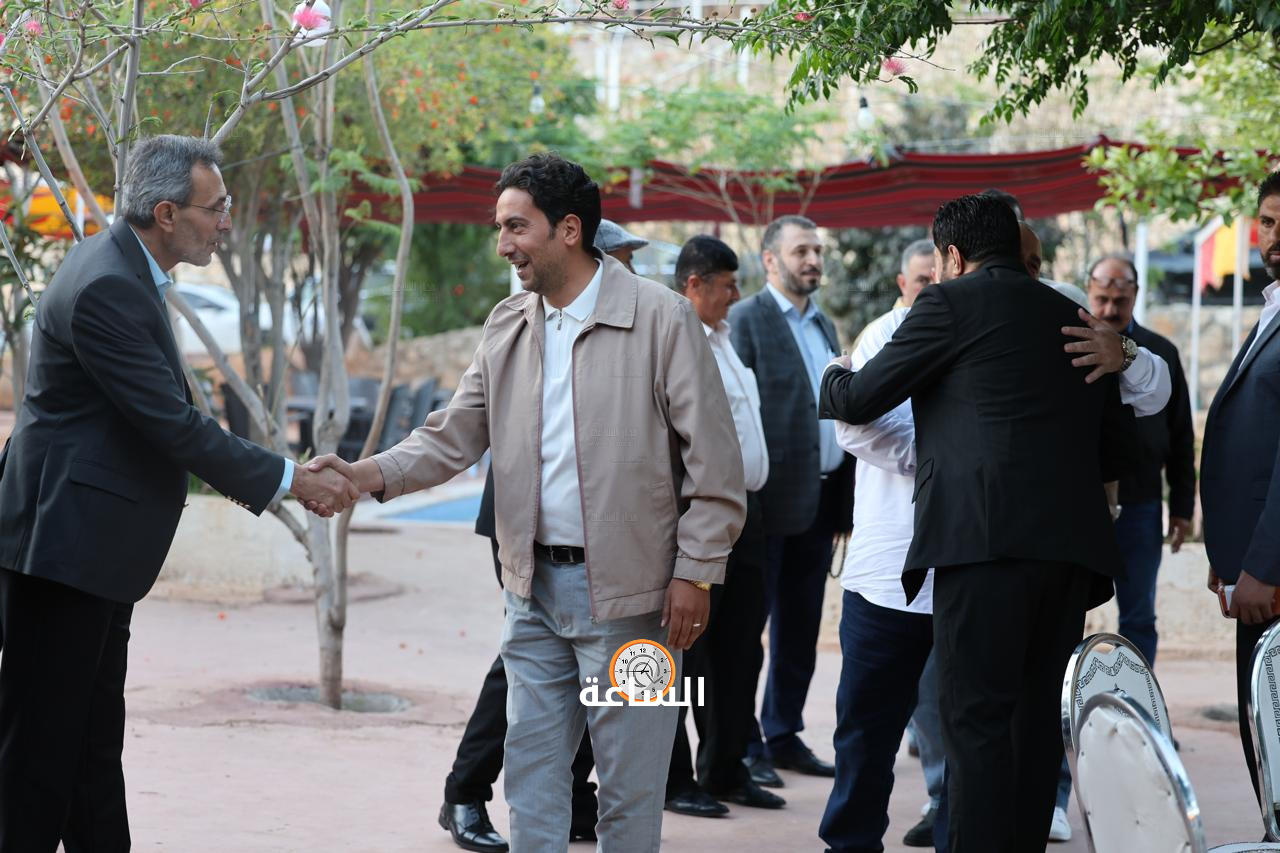 Madar Al-Saa Images 0.8433401508118799