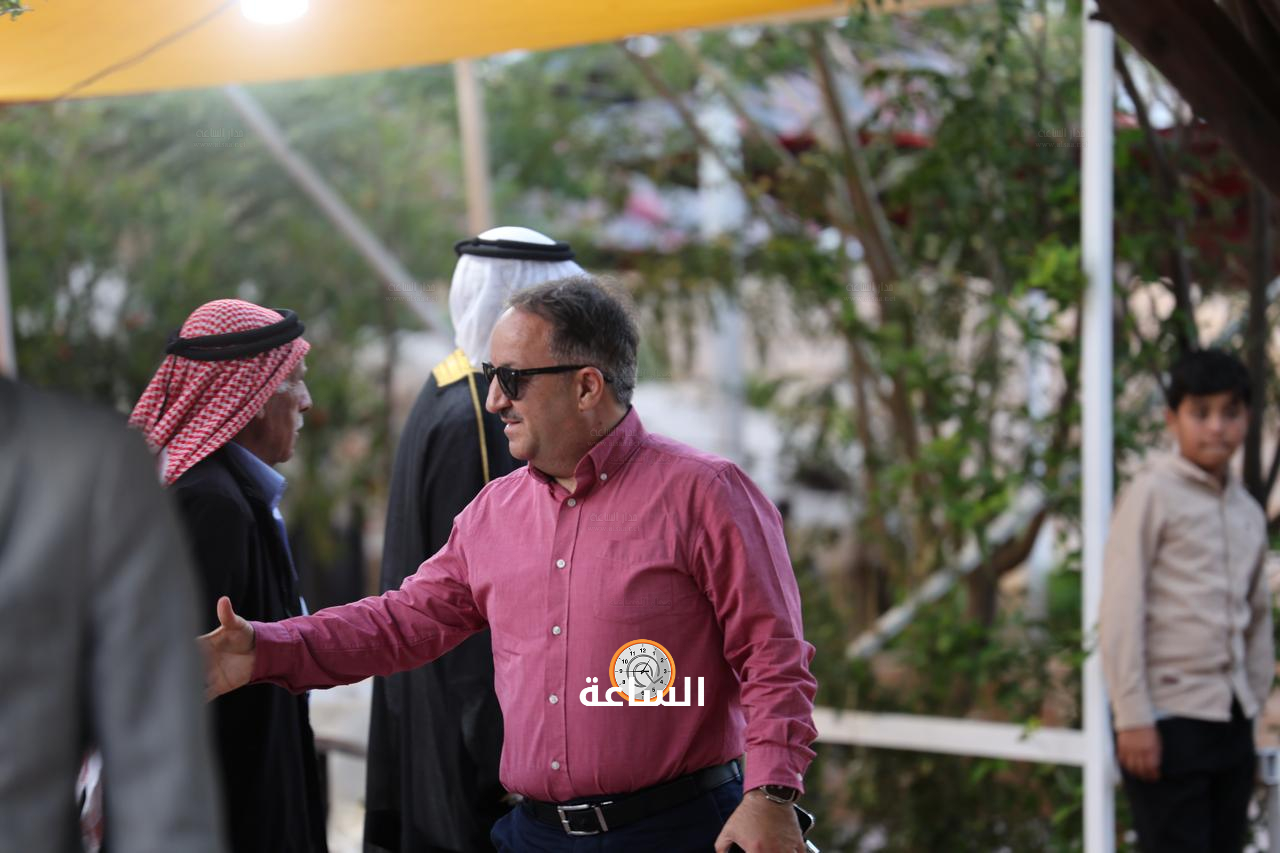 Madar Al-Saa Images 0.14509397982926753