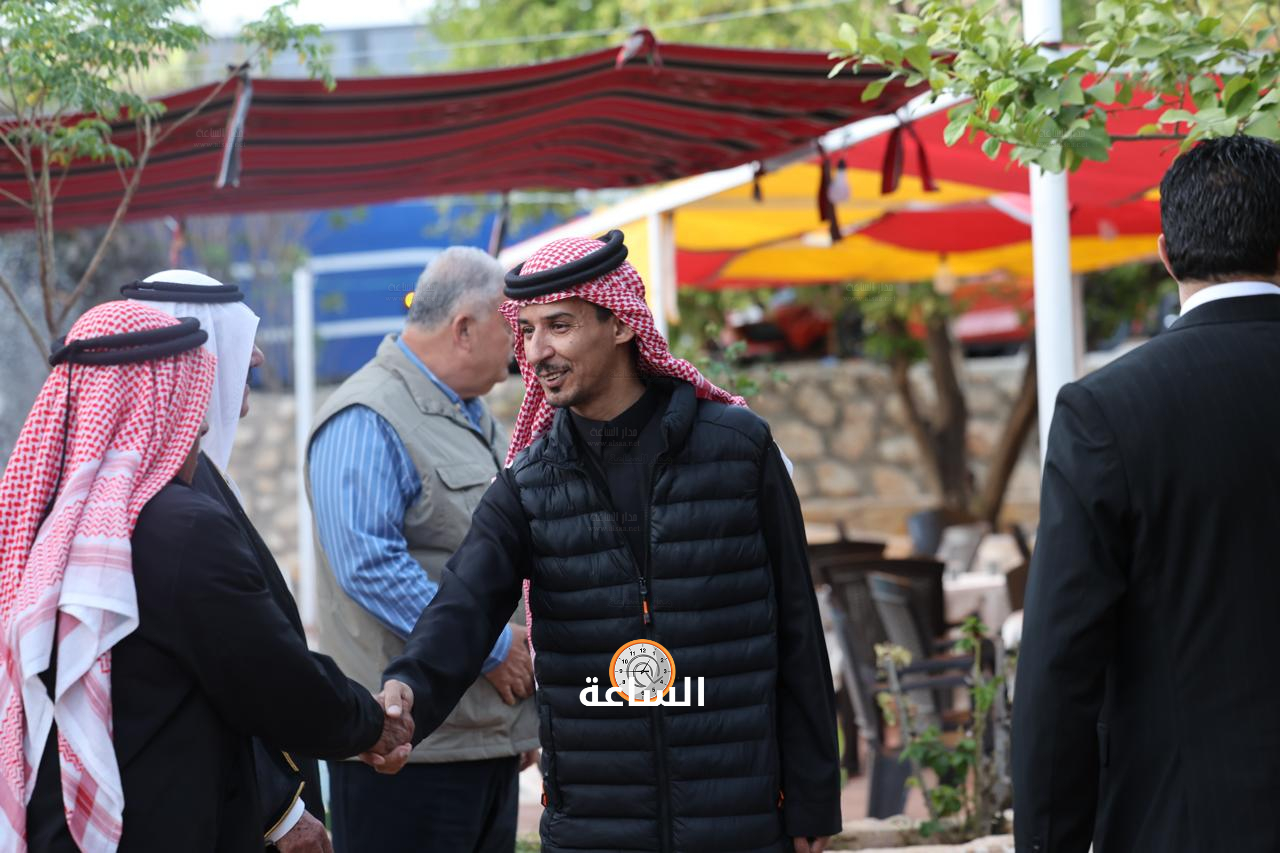 Madar Al-Saa Images 0.12262710272701949