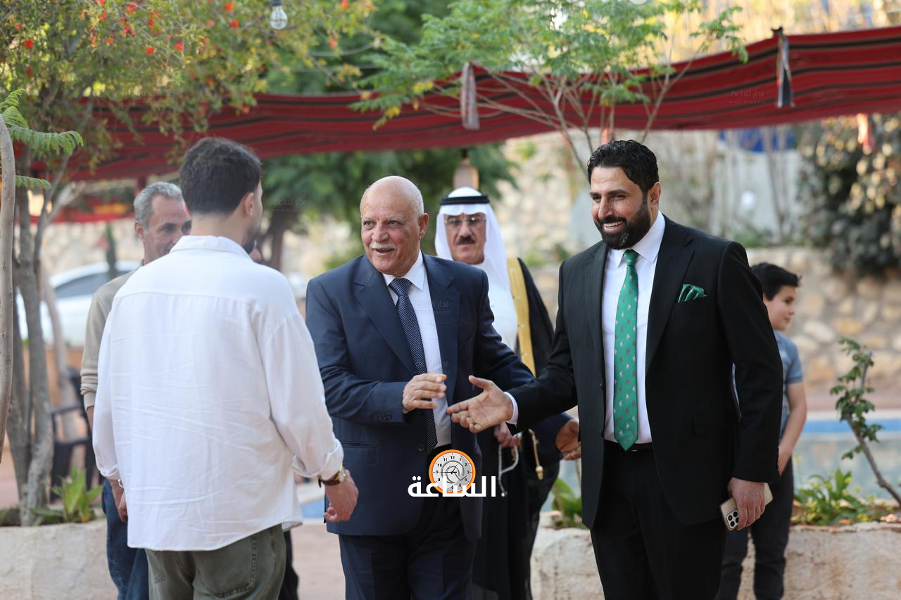 Madar Al-Saa Images 0.6525267411241259