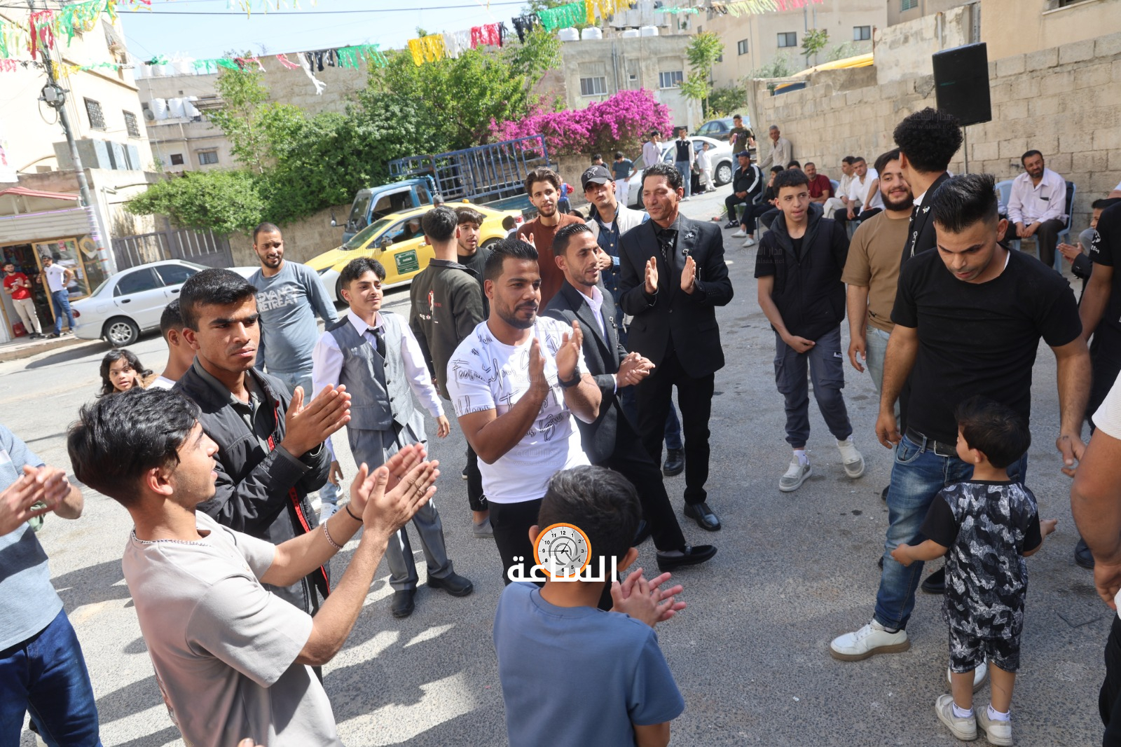 Madar Al-Saa Images 0.45465103624792147