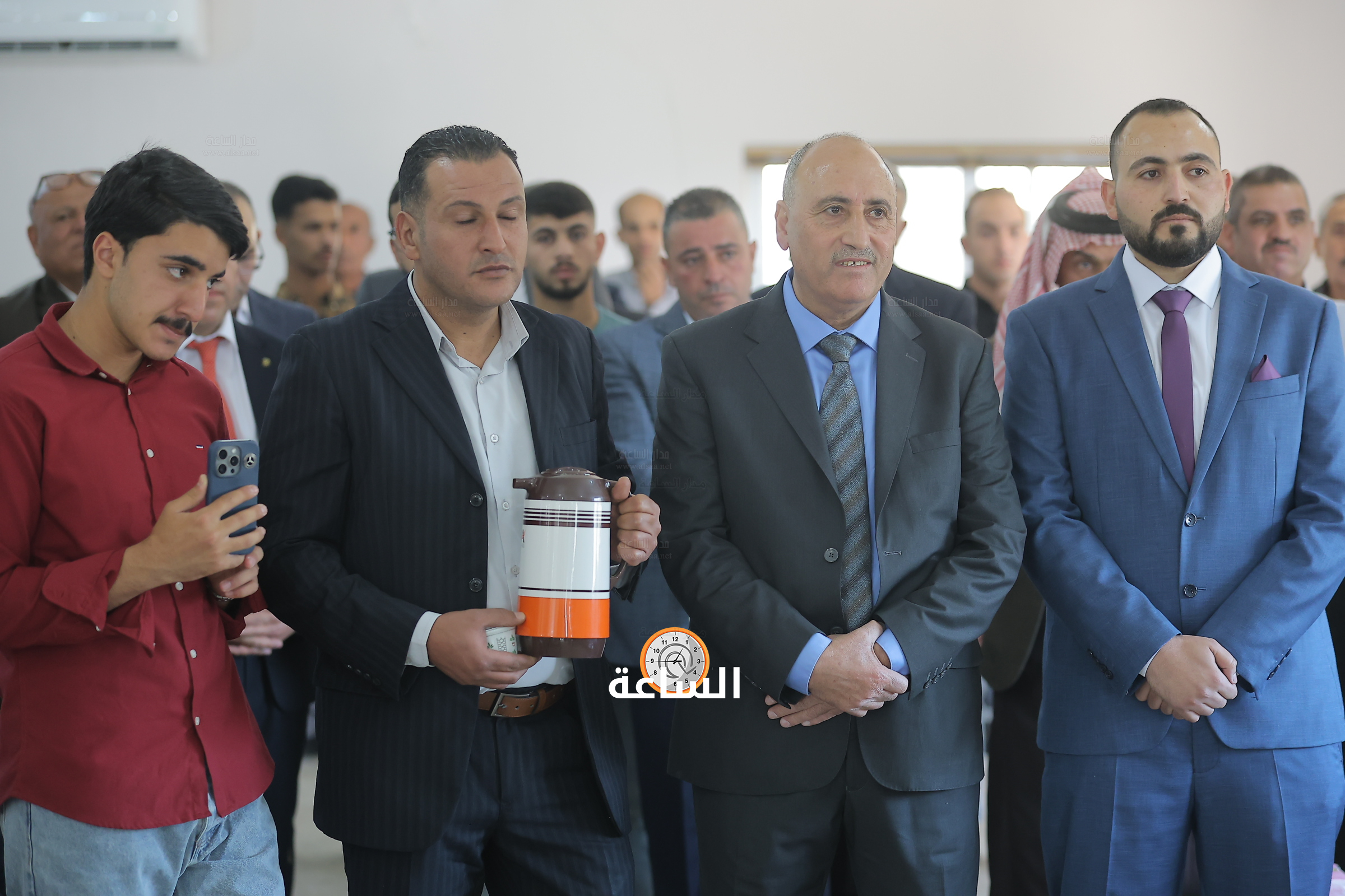 Madar Al-Saa Images 0.534759592667159