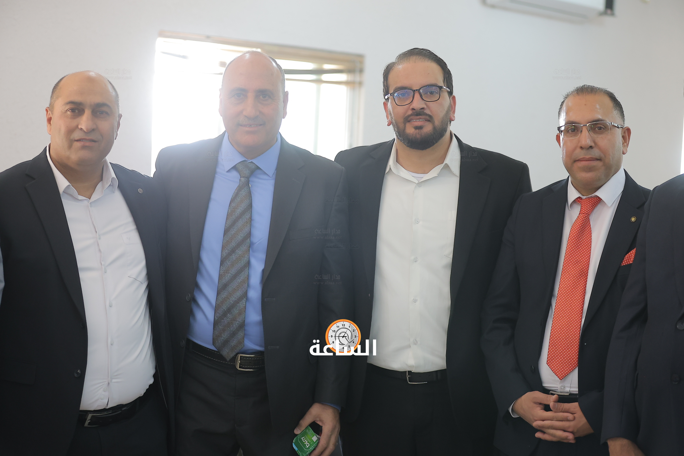 Madar Al-Saa Images 0.2417646480521447