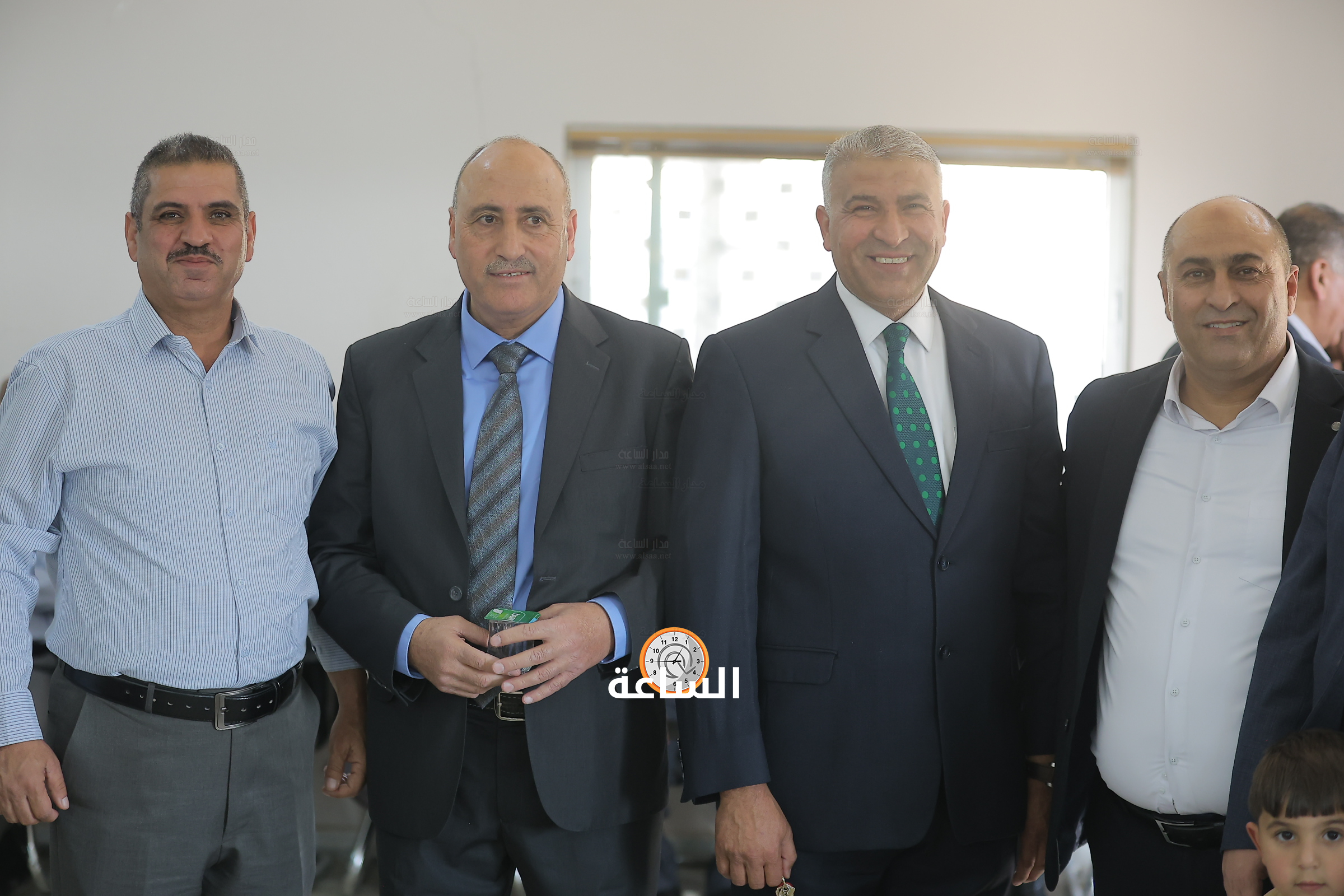 Madar Al-Saa Images 0.4008984711139931